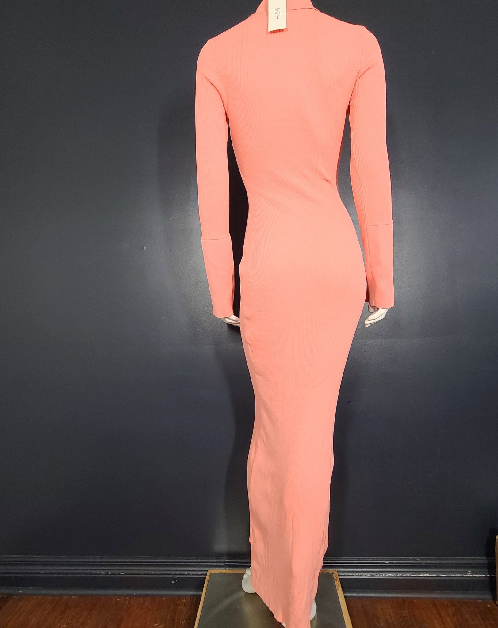 Fumi The Label Woman's Naomi Maxi Stretch Knit Dress Buttoned Pink Sz M