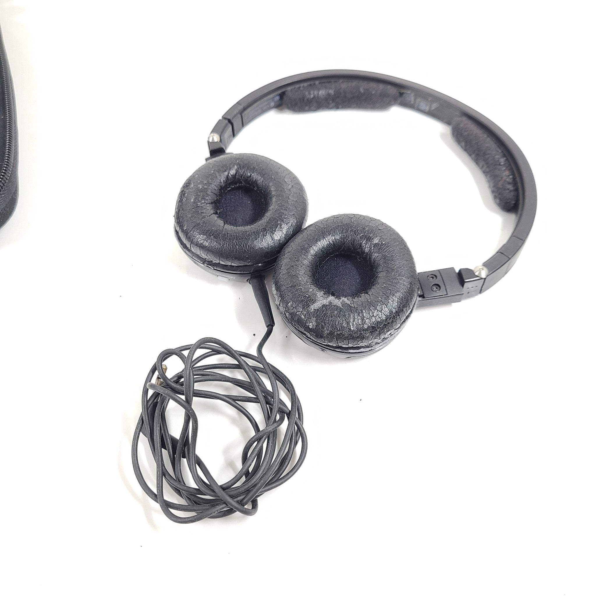 Bundle of 8x Sennheiser Bluetooth Wireless Wired Headphones
