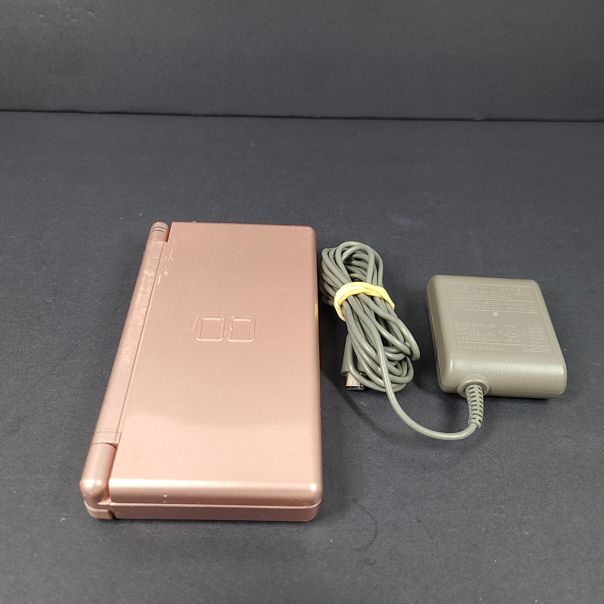 Nintendo DS lite Pink Handheld Gaming System Console + BONUS GAMES