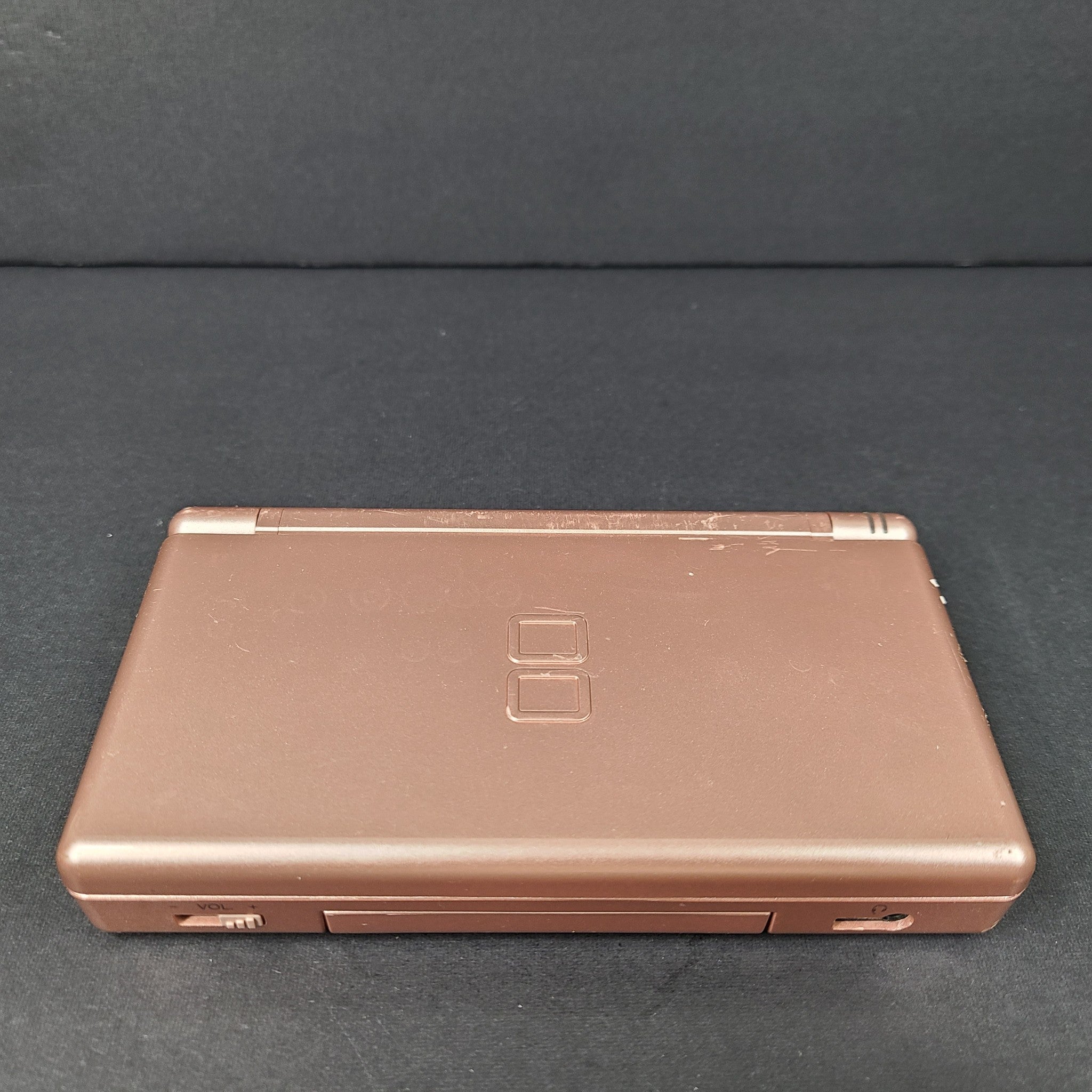 Nintendo DS lite Pink Handheld Gaming System Console + BONUS GAMES