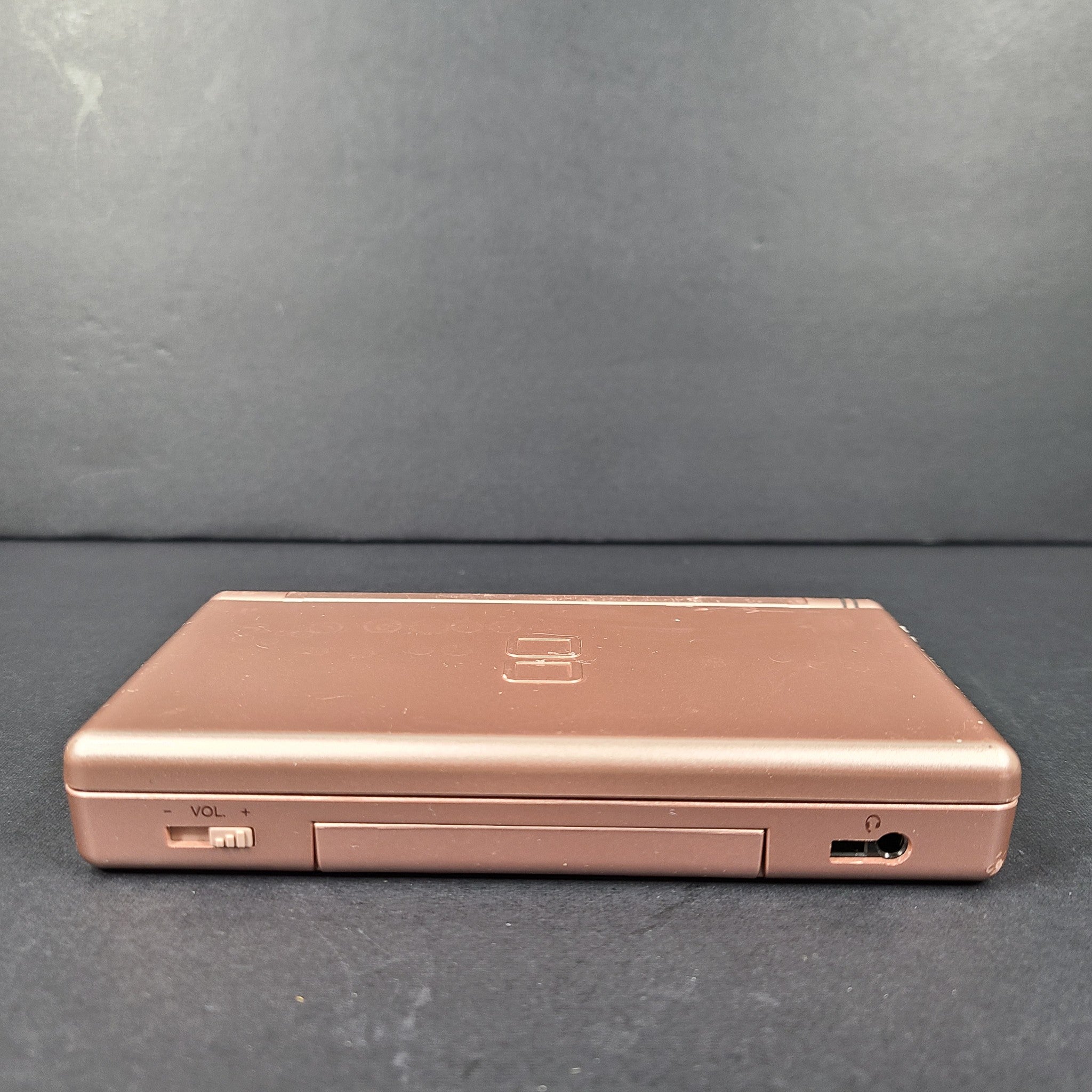 Nintendo DS lite Pink Handheld Gaming System Console + BONUS GAMES