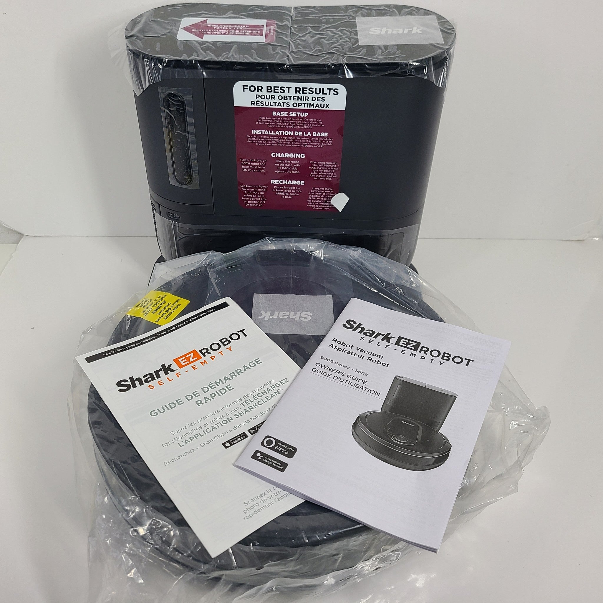 The Shark EZ Vacuuming Robot Self-Empty With Charger & Dock New