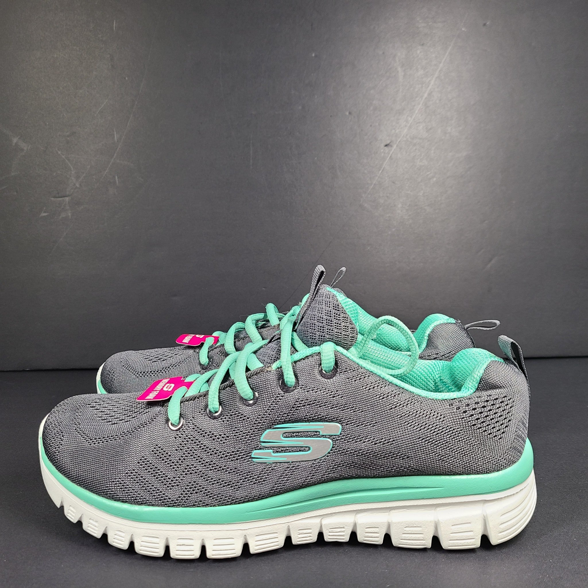 Skechers Women's Graceful Get Connected Memory Foam Sneakers 12615 Gray Sz 9