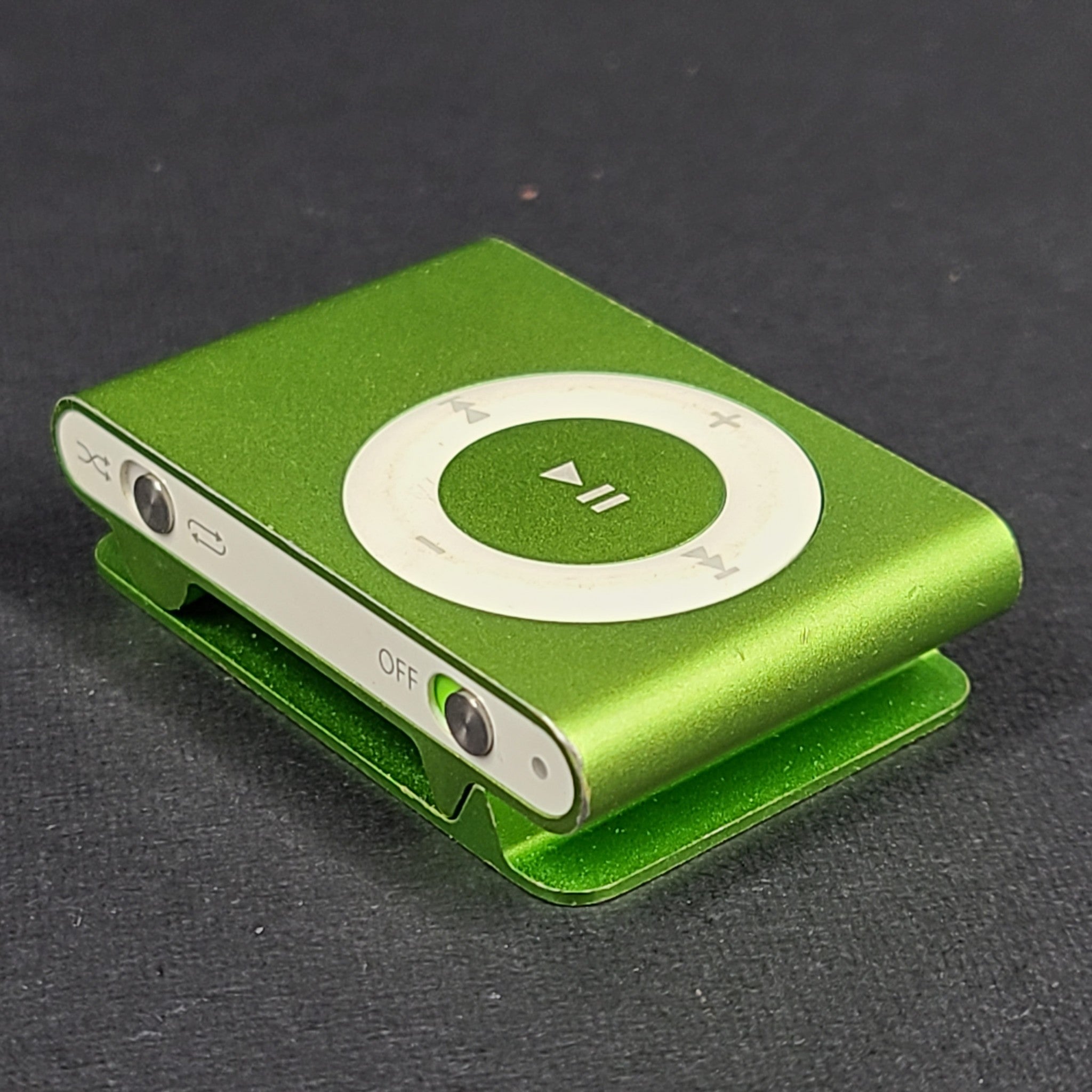 Apple iPod shuffle 2nd Generation (1 GB) MP3 Player - Green