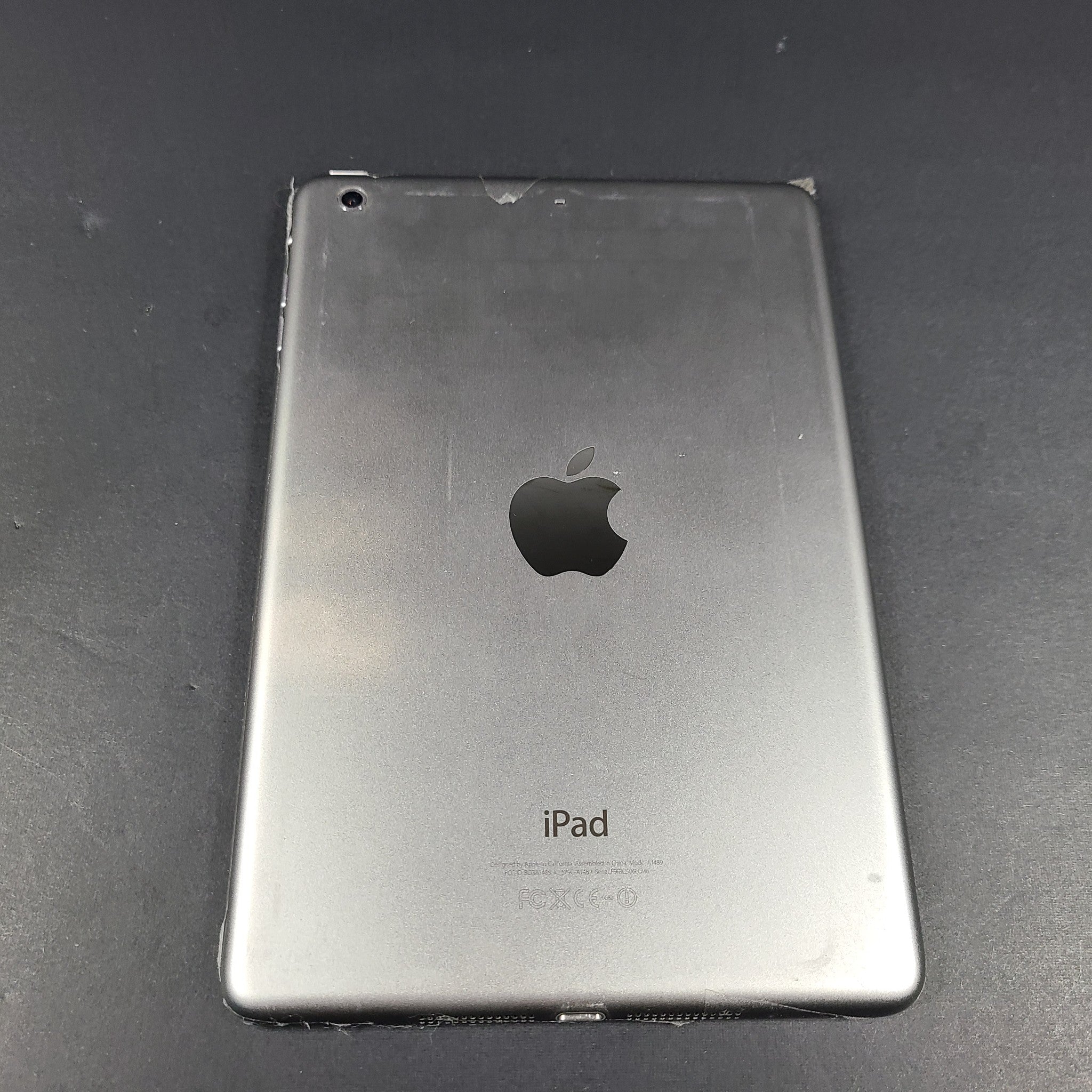 Apple iPad mini 2 2nd Gen. 32GB, Wi-Fi, 7.9in - A1489 - Space Gray - READ