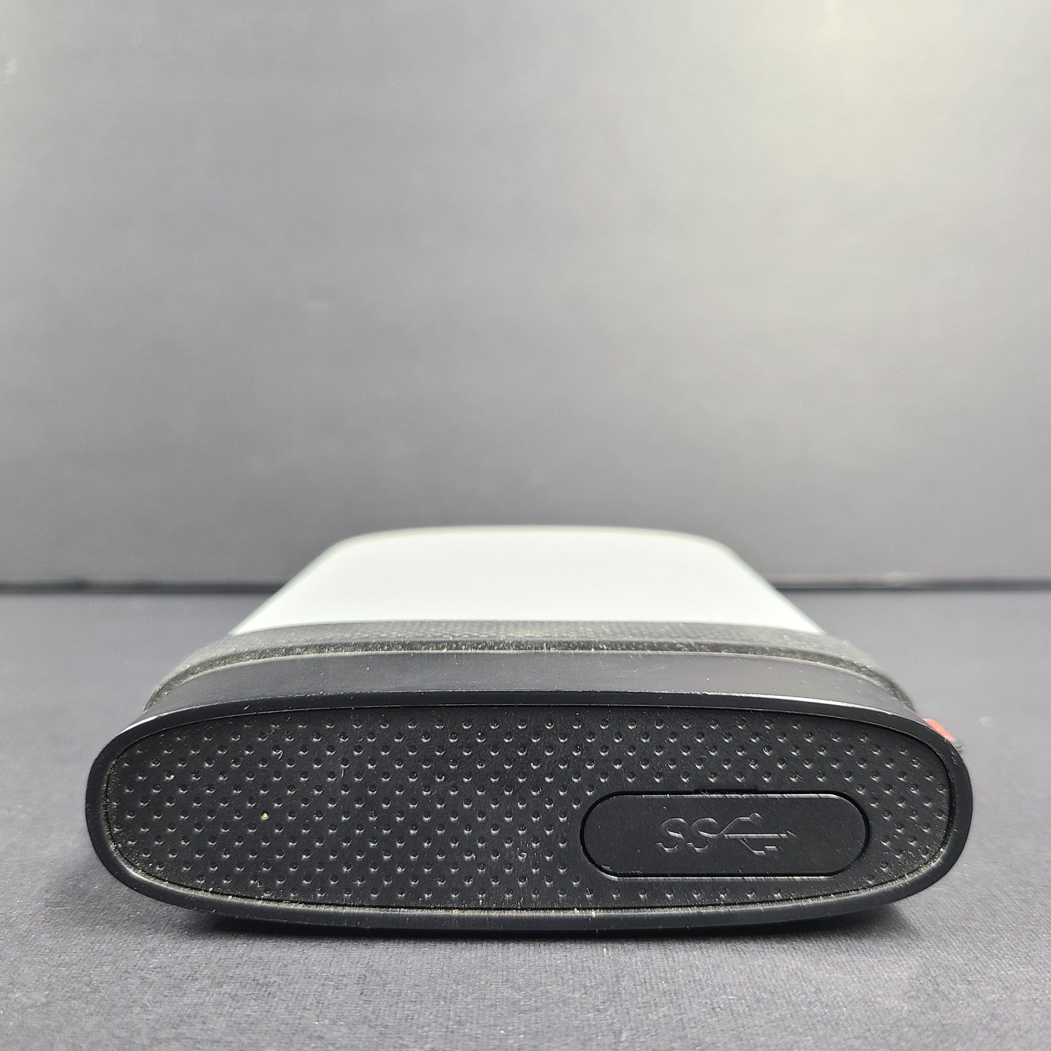 Silicon Power Armor A85B 4TB - Portable External Hard Drive HDD - Silver