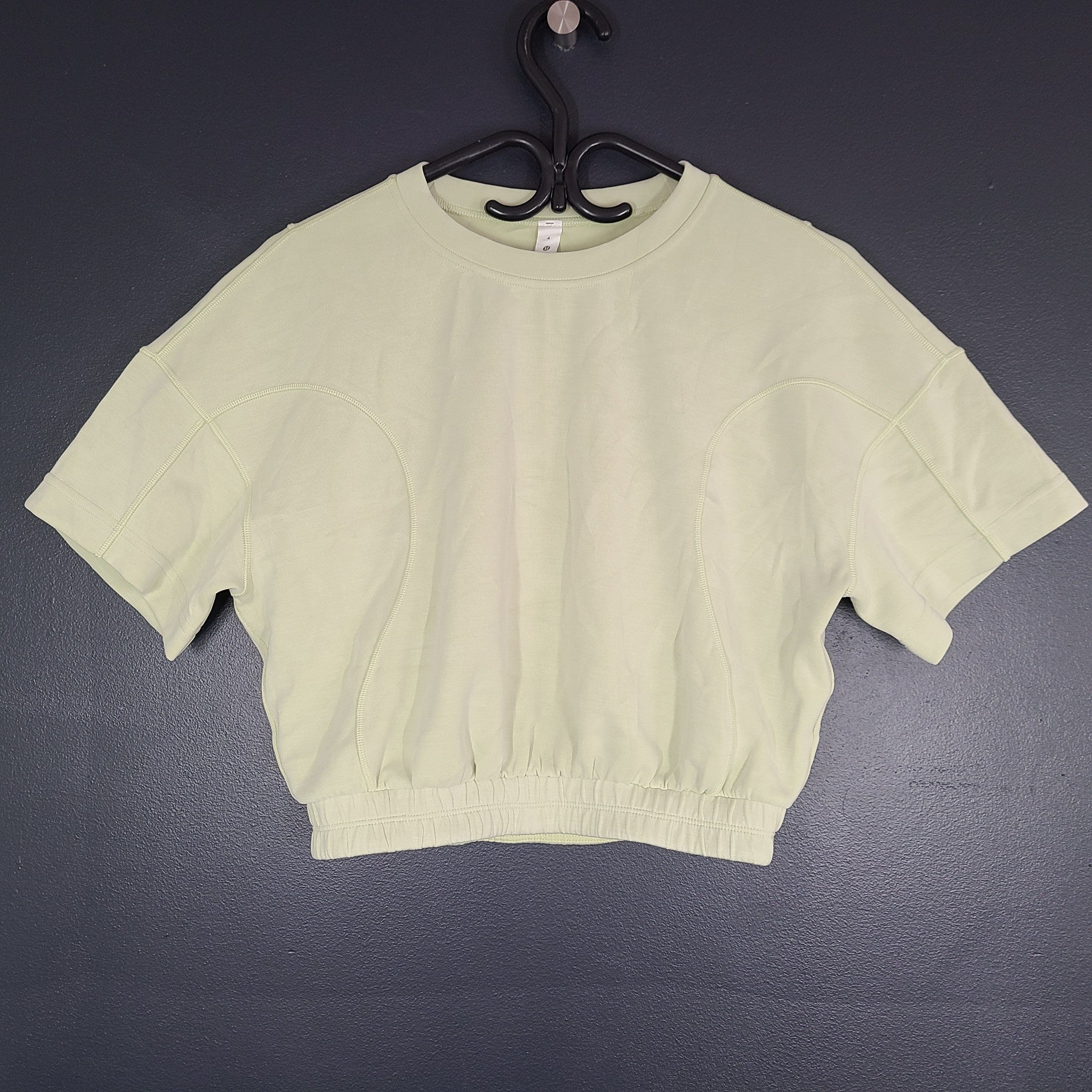 Lululemon Women's Softstreme Gathered T-Shirt Cropped Dewy Sage Green Sz 4