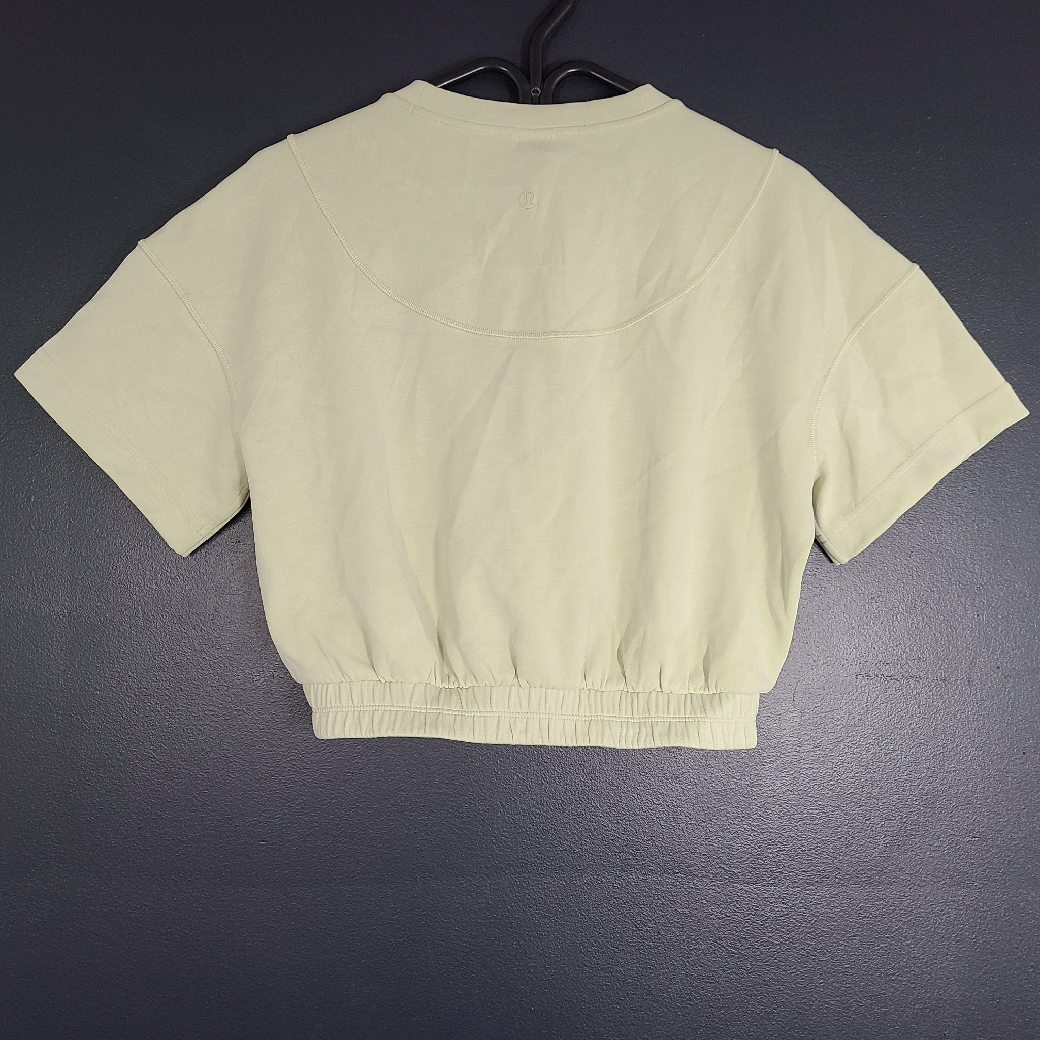 Lululemon Women's Softstreme Gathered T-Shirt Cropped Dewy Sage Green Sz 4