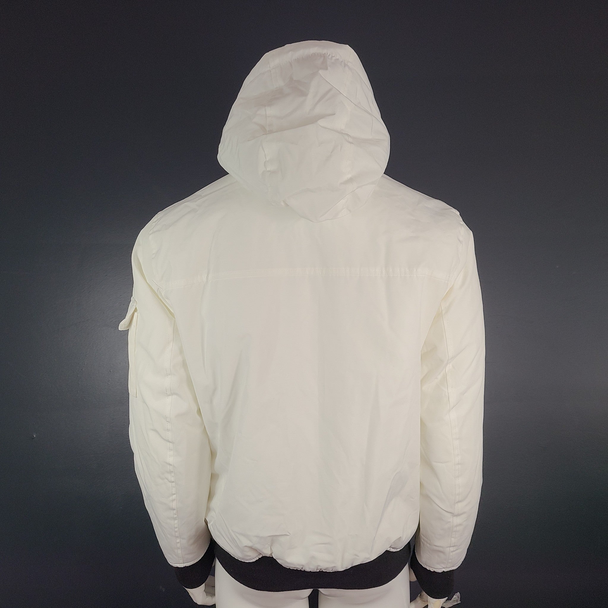 Tommy Hilfiger Men's Arctic Cloth Hooded Utility Bomber Jacket White Sz M