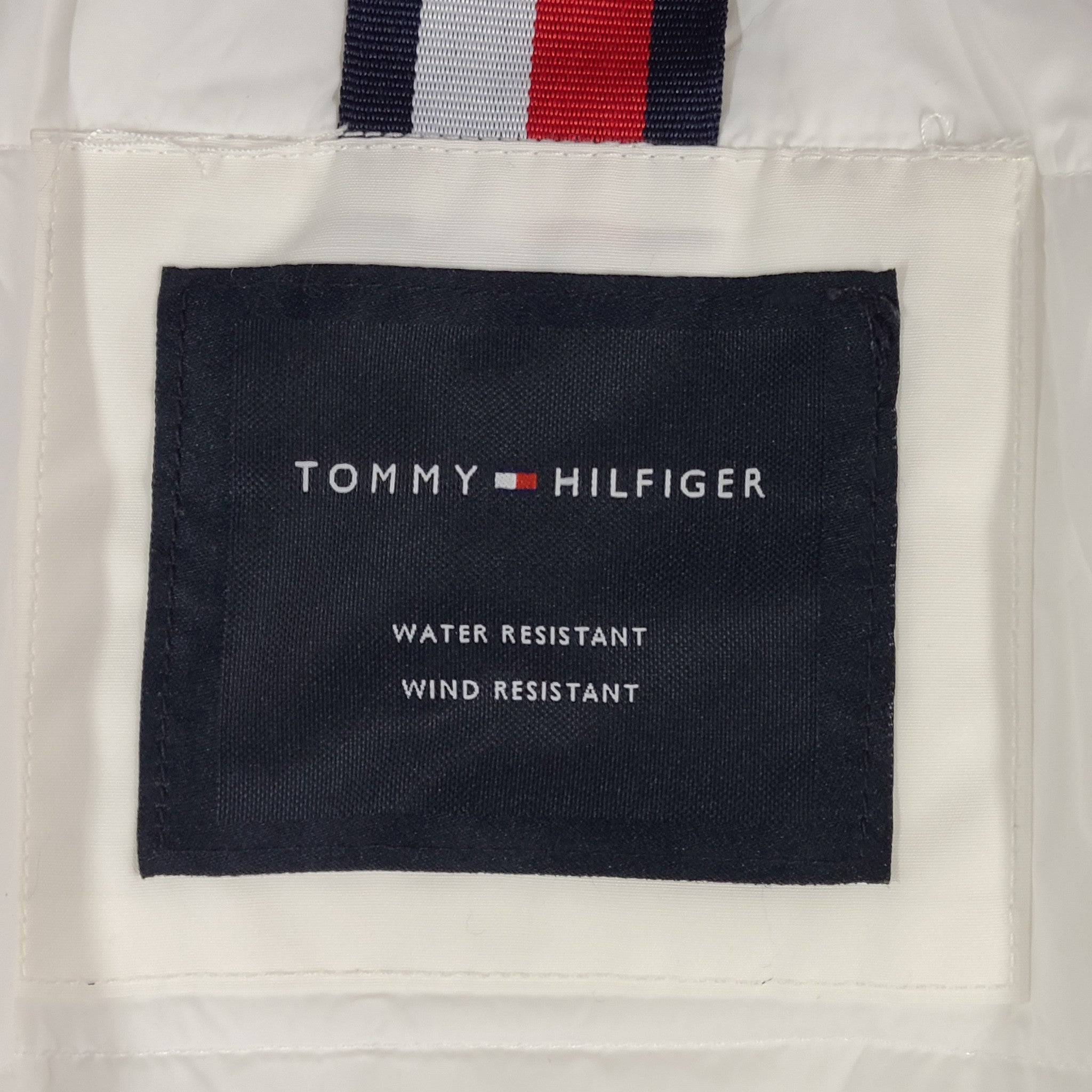 Tommy Hilfiger Men's Arctic Cloth Hooded Utility Bomber Jacket White Sz M