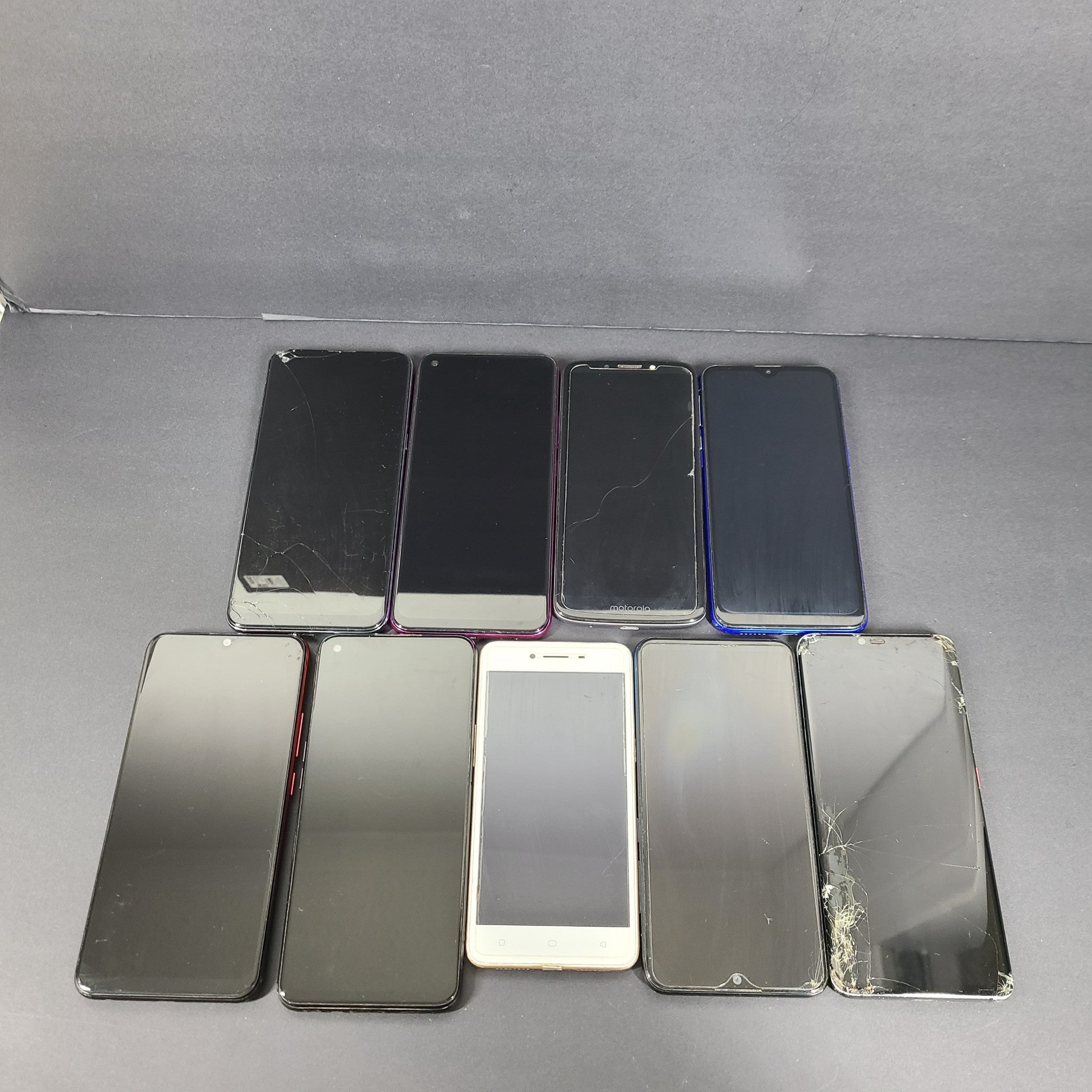 Bundle of 9 phones Oppo Vivo Huawei LG Motorola Xiaomi - FOR PARTS