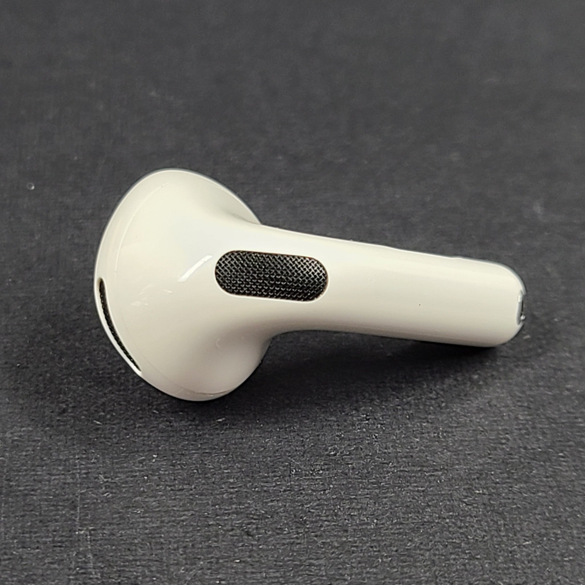 Apple AirPods 4th Gen ANC RIGHT SIDE ONLY OEM Replacement AirPod 4 A3055 CN