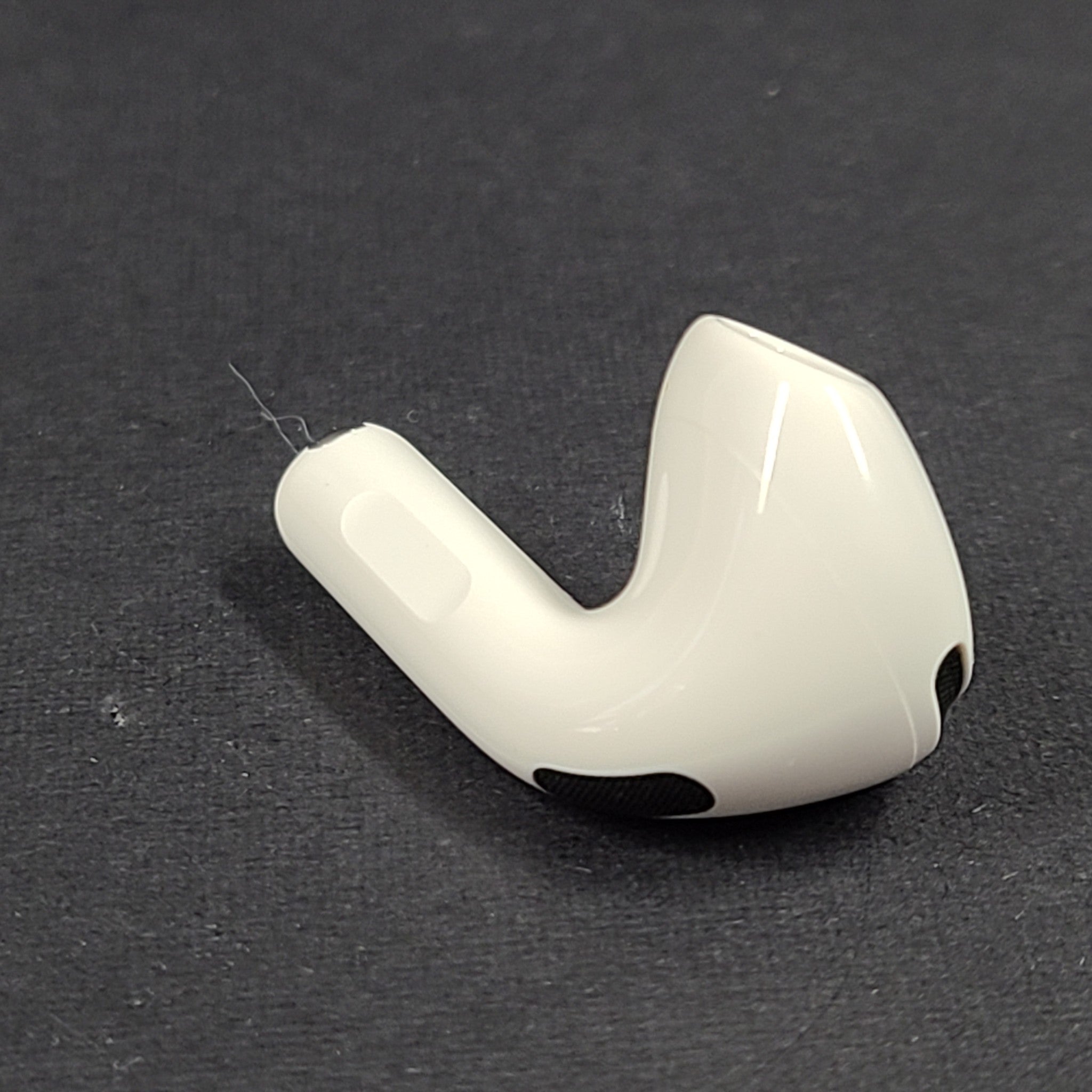 Apple AirPods 4th Gen LEFT SIDE ONLY OEM Replacement AirPod 4 No Case A3053 CN