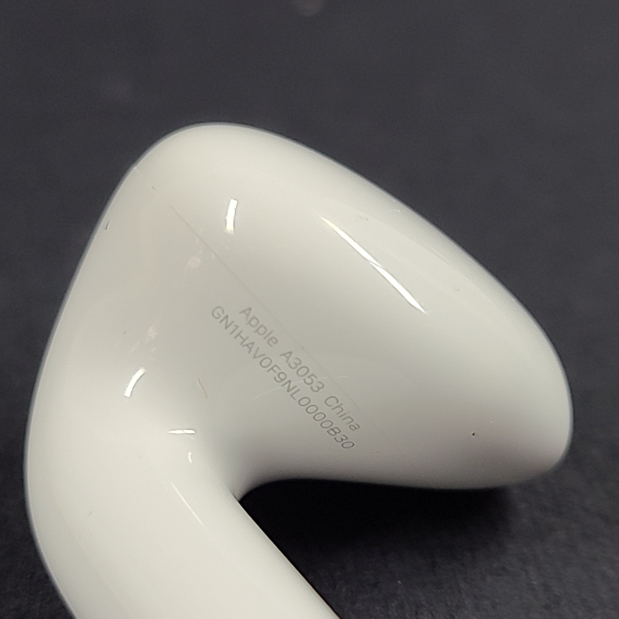 Apple AirPods 4th Gen LEFT SIDE ONLY OEM Replacement AirPod 4 No Case A3053 CN