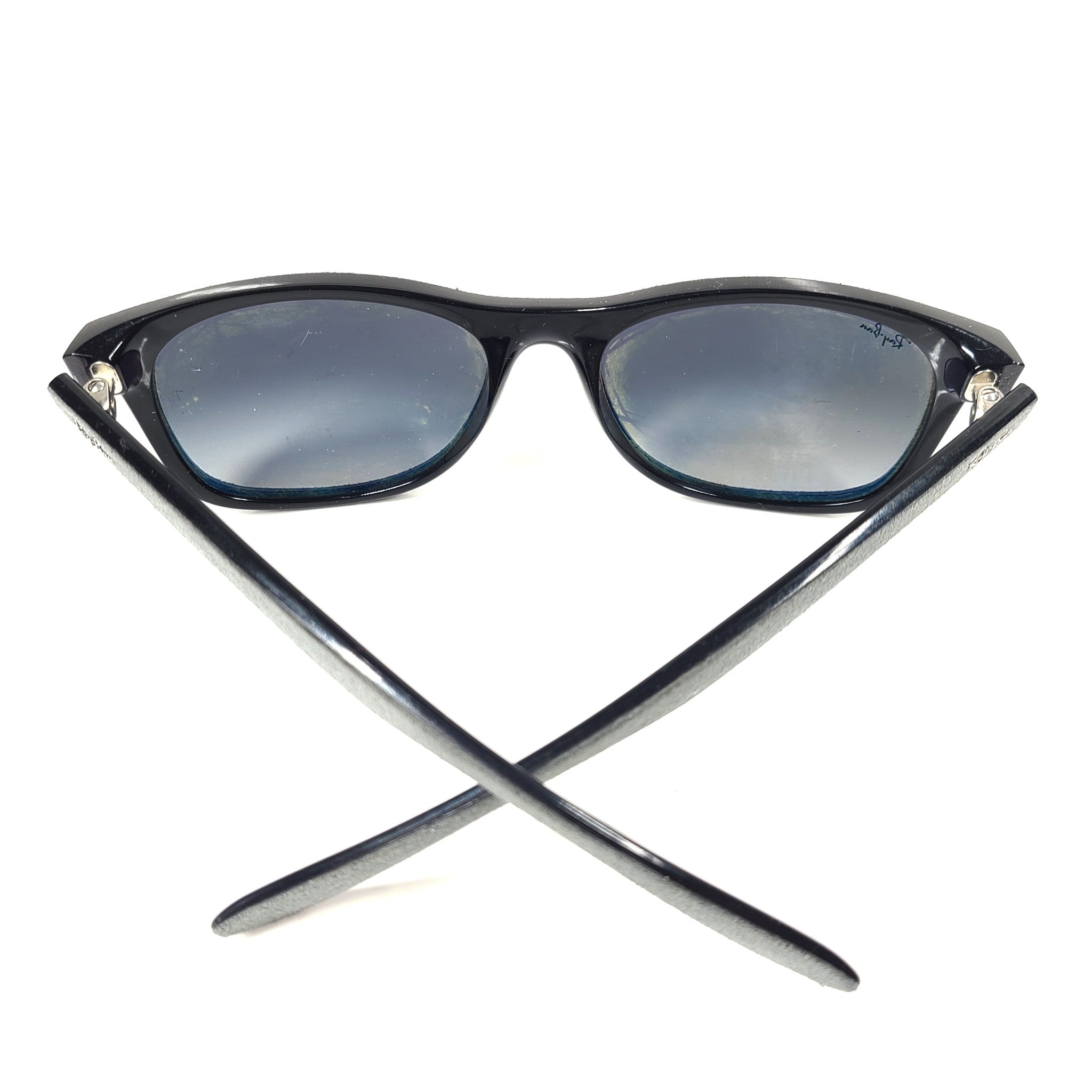 Ray Ban New Wayfarer RB2132 Sunglasses Black Square Frame Gray Gradient Lenses