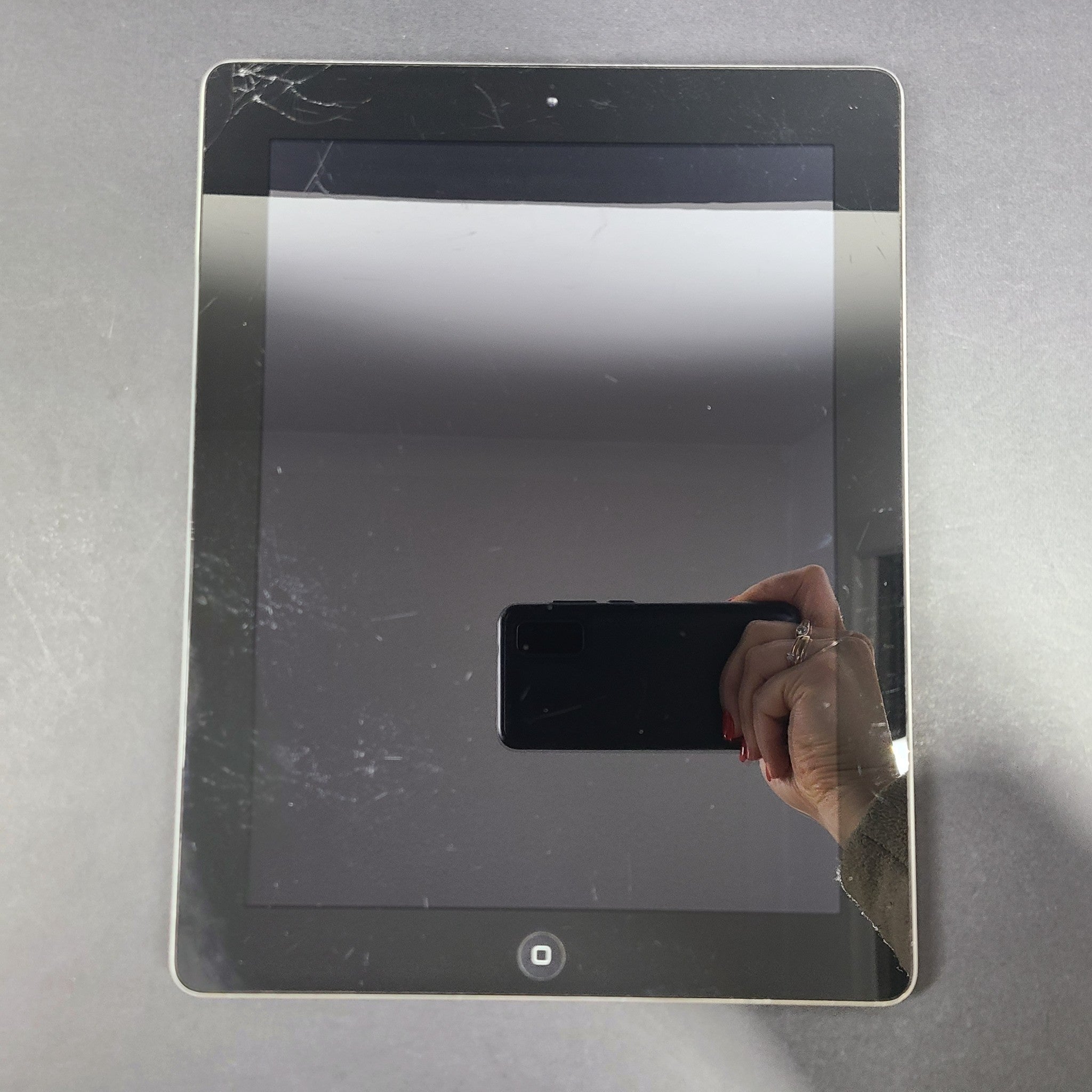 3x Apple iPad 2 2nd Gen. 16GB A1395 Wi-Fi 9.7" Tablet - Black READ