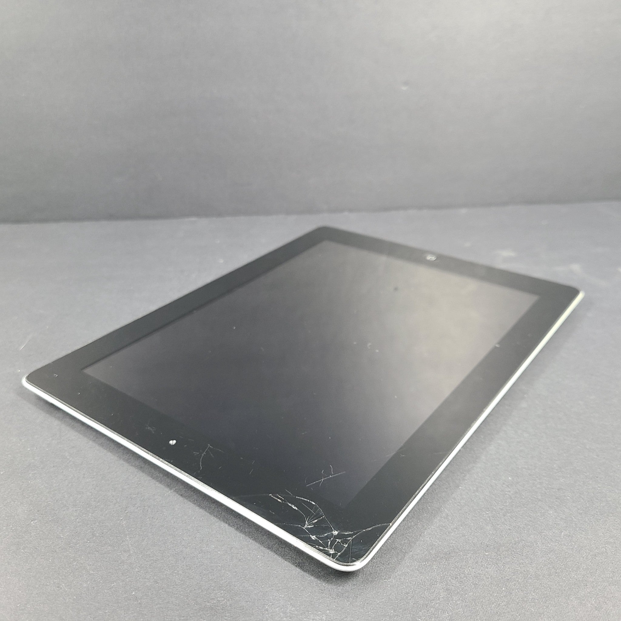 3x Apple iPad 2 2nd Gen. 16GB A1395 Wi-Fi 9.7" Tablet - Black READ