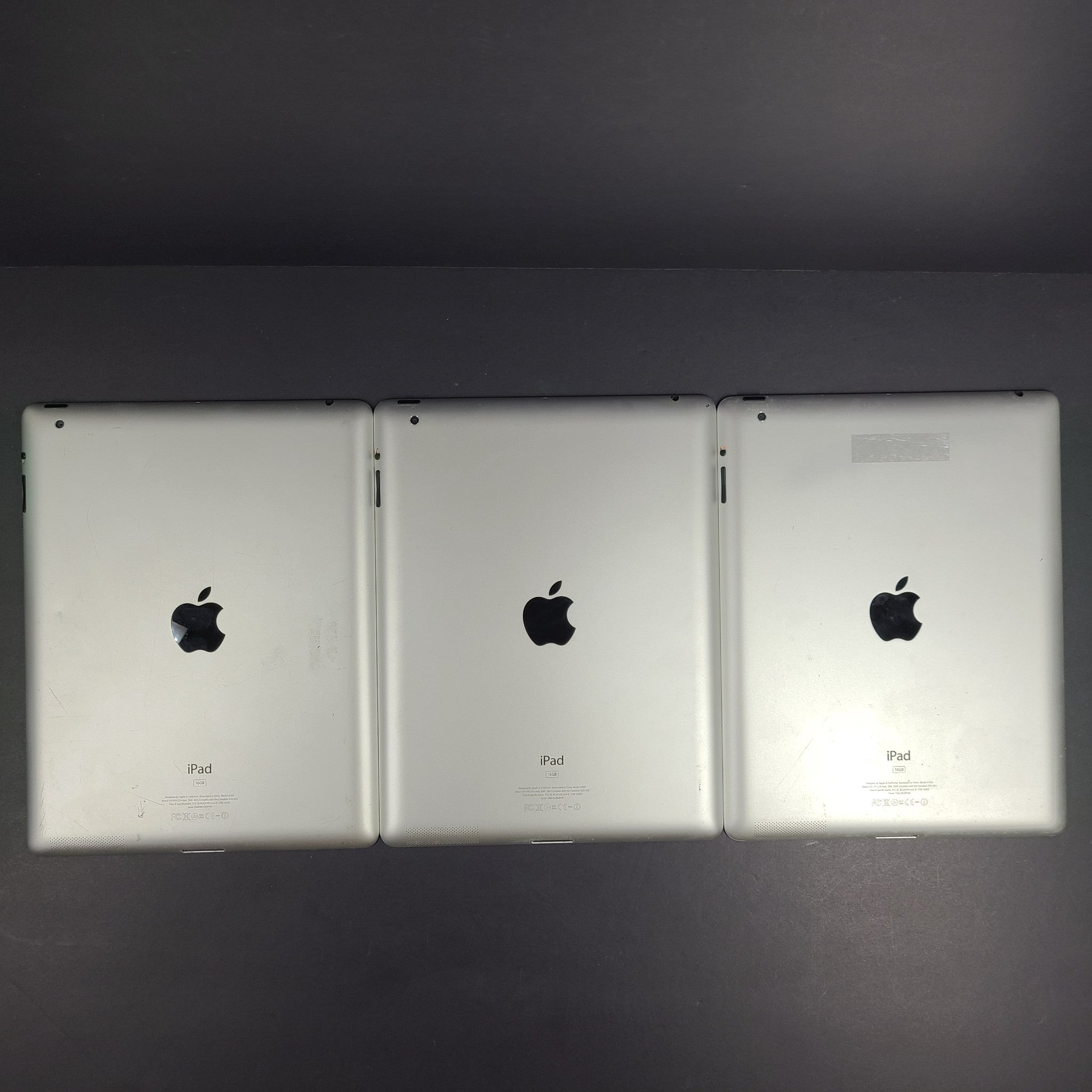 3x Apple iPad 2 2nd Gen. 16GB A1395 Wi-Fi 9.7" Tablet - Black READ
