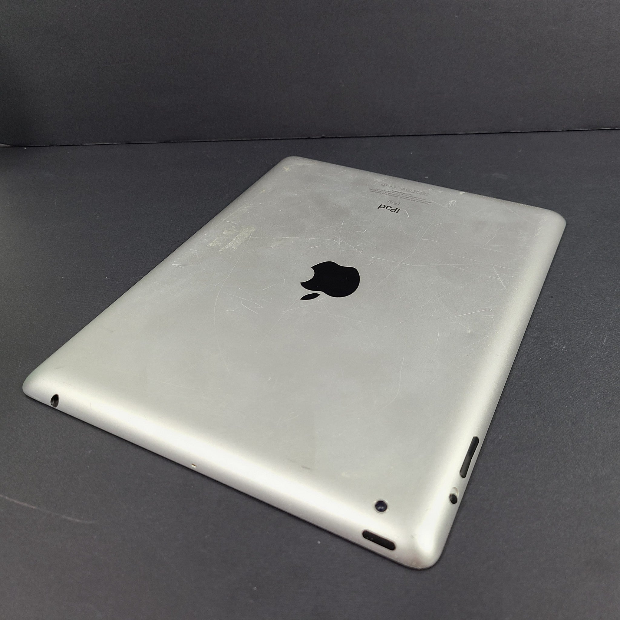 3x Apple iPad 2 2nd Gen. 16GB A1395 Wi-Fi 9.7" Tablet - Black READ