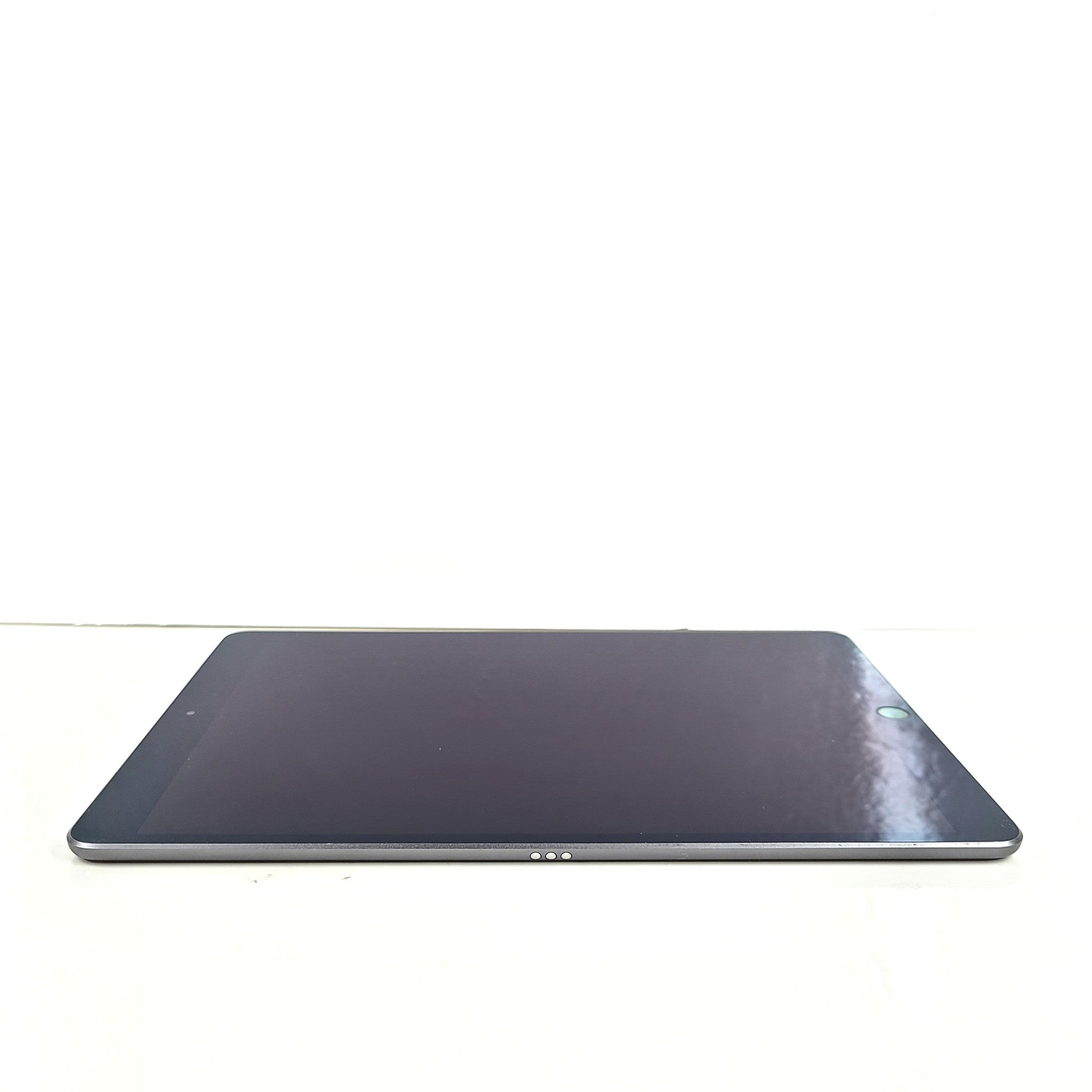 Apple iPad Air 3 (3rd Generation), A2123 64GB, Wi-Fi + 4G LTE 10.5in Space Gray