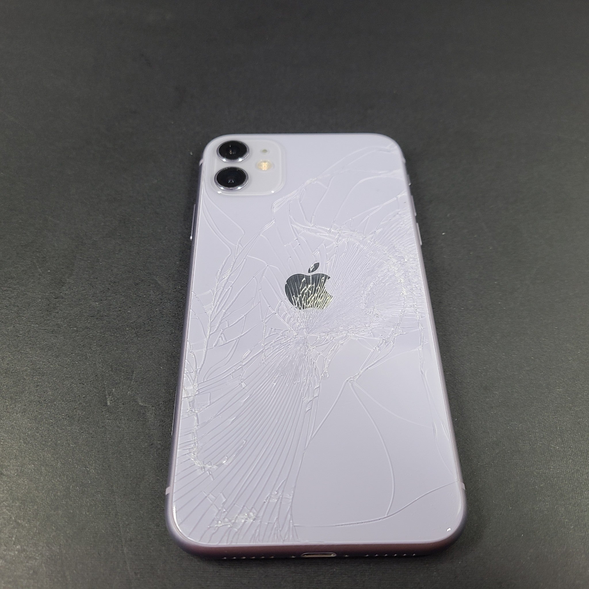 Apple iPhone 11 128GB Purple (LOCKED TO AT&T) A2111 (CDMA + GSM) READ