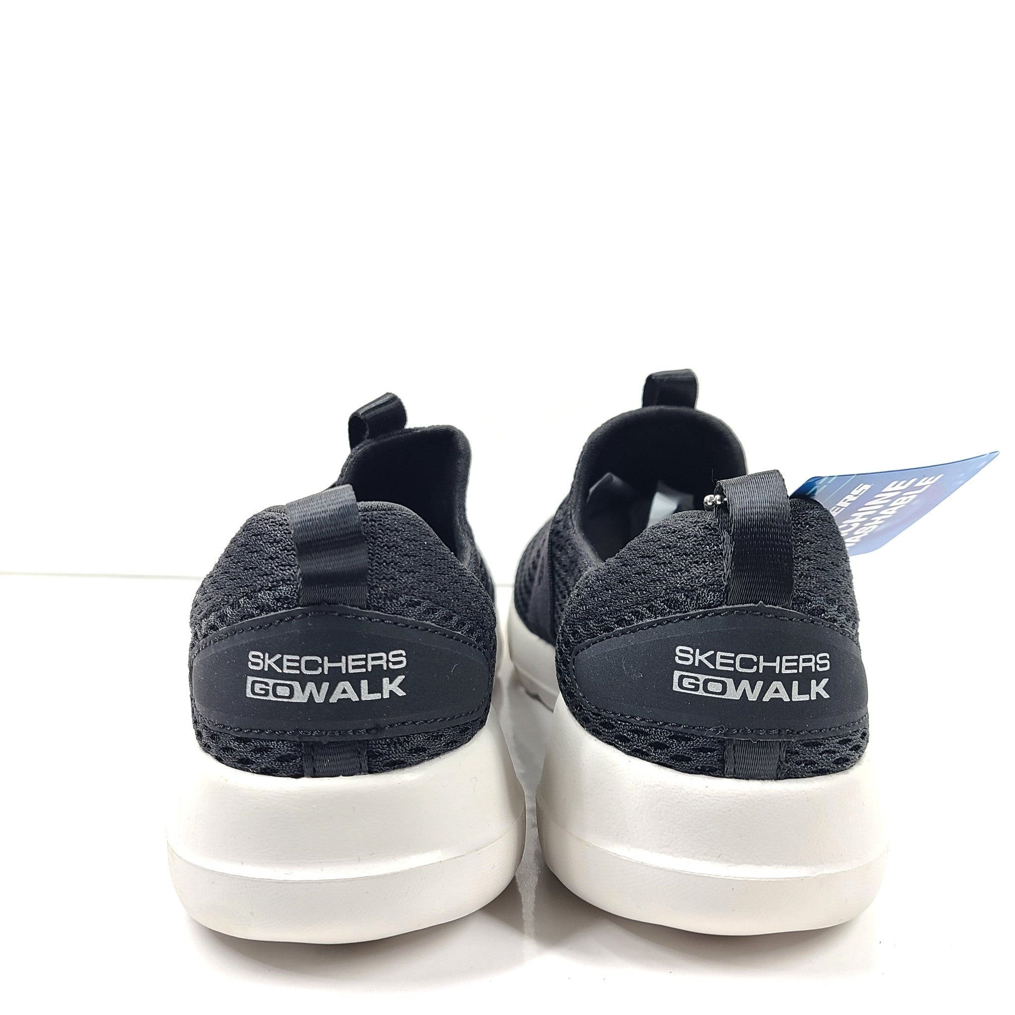 Skechers Women's Air Cooled GOwalk Joy Light Smile GogaMat Sneakers Black Sz 6.5