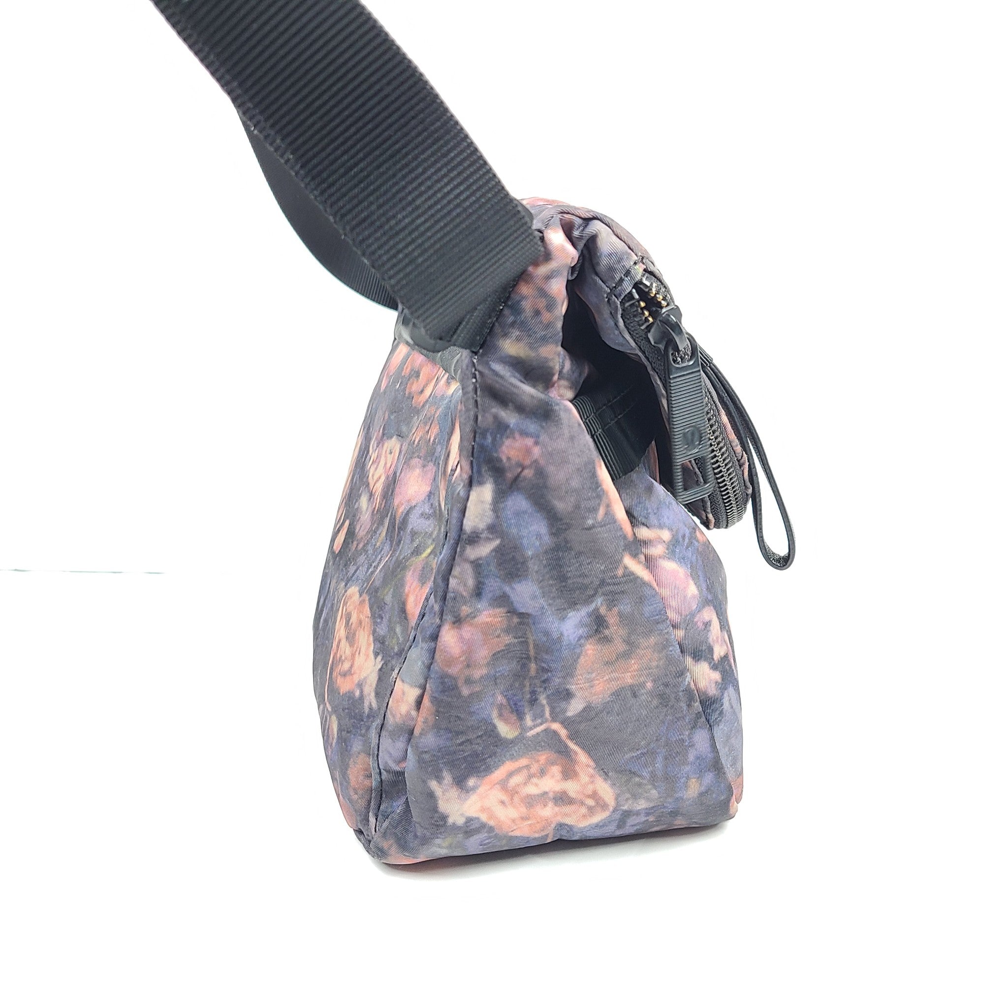 Lululemon All Night Festival Bag 5 L Crossbody Foldable Flower Print Multicolor