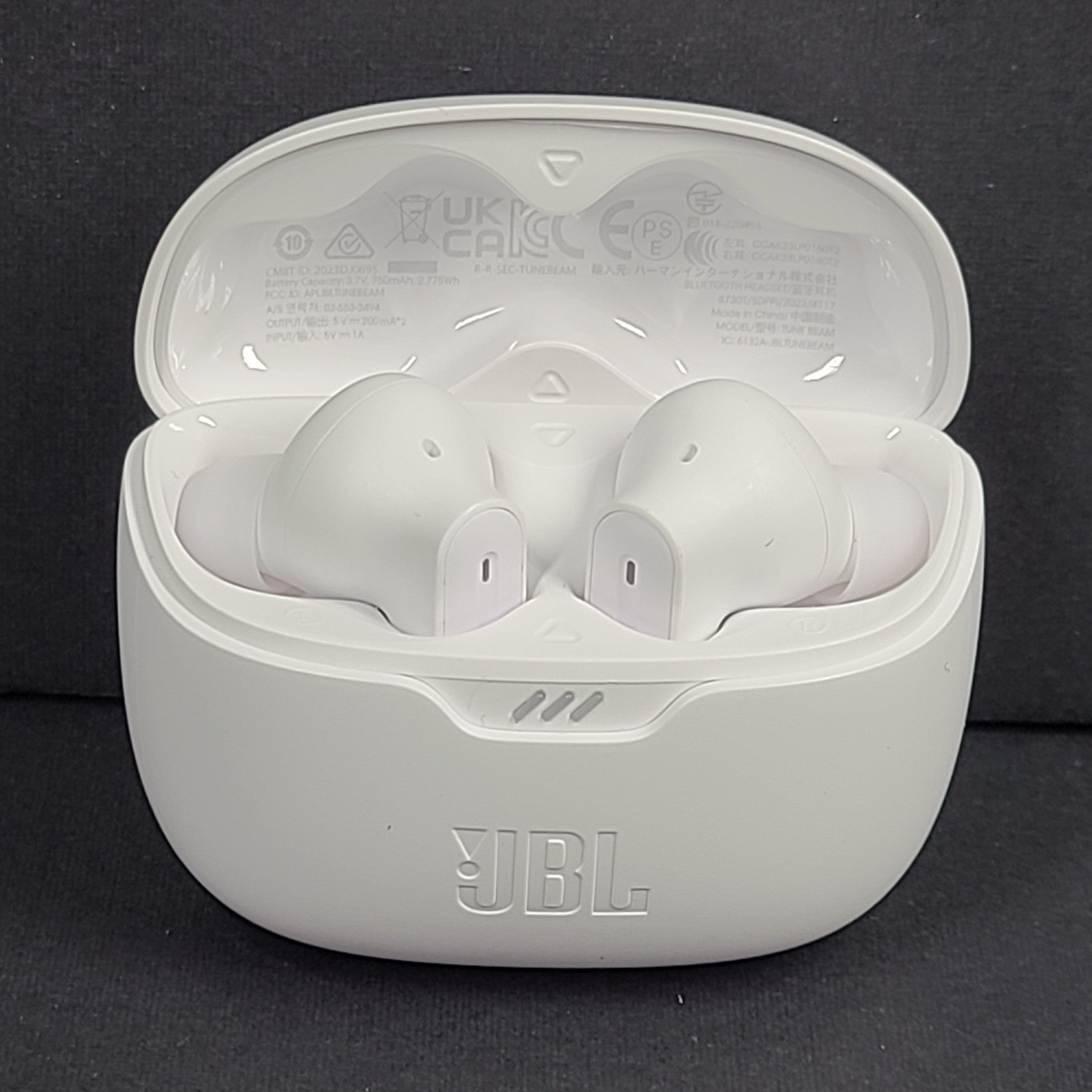 JBL Tune Beam True Wireless Bluetooth Noise-cancelling Earbuds - White