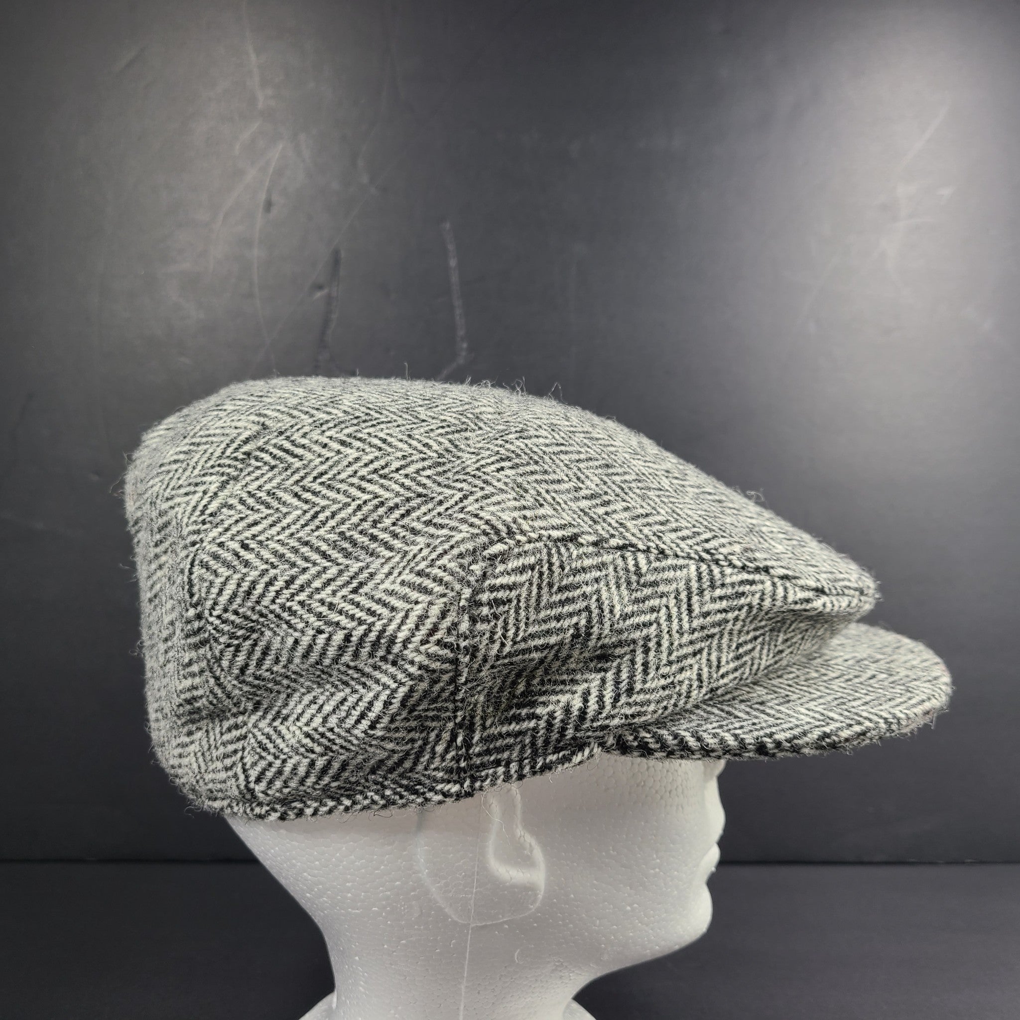 Harris Tweed Newsboy Cap Hat Peaky Paperboy Driving Cap 100% Handwoven Wool Gray