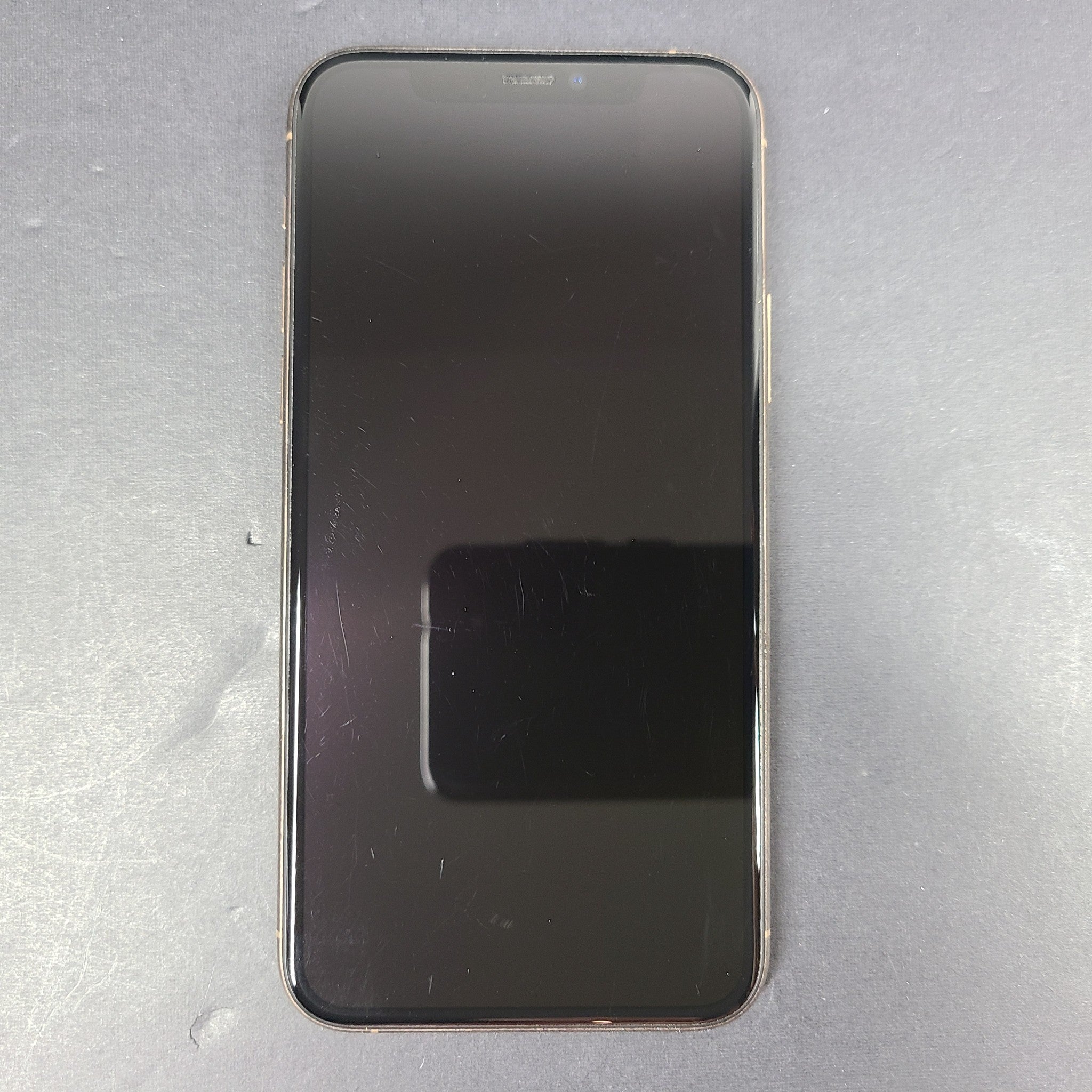 Apple iPhone 11 Pro 256GB - Gold Locked to SoftBank Japan (CDMA+GSM) READ