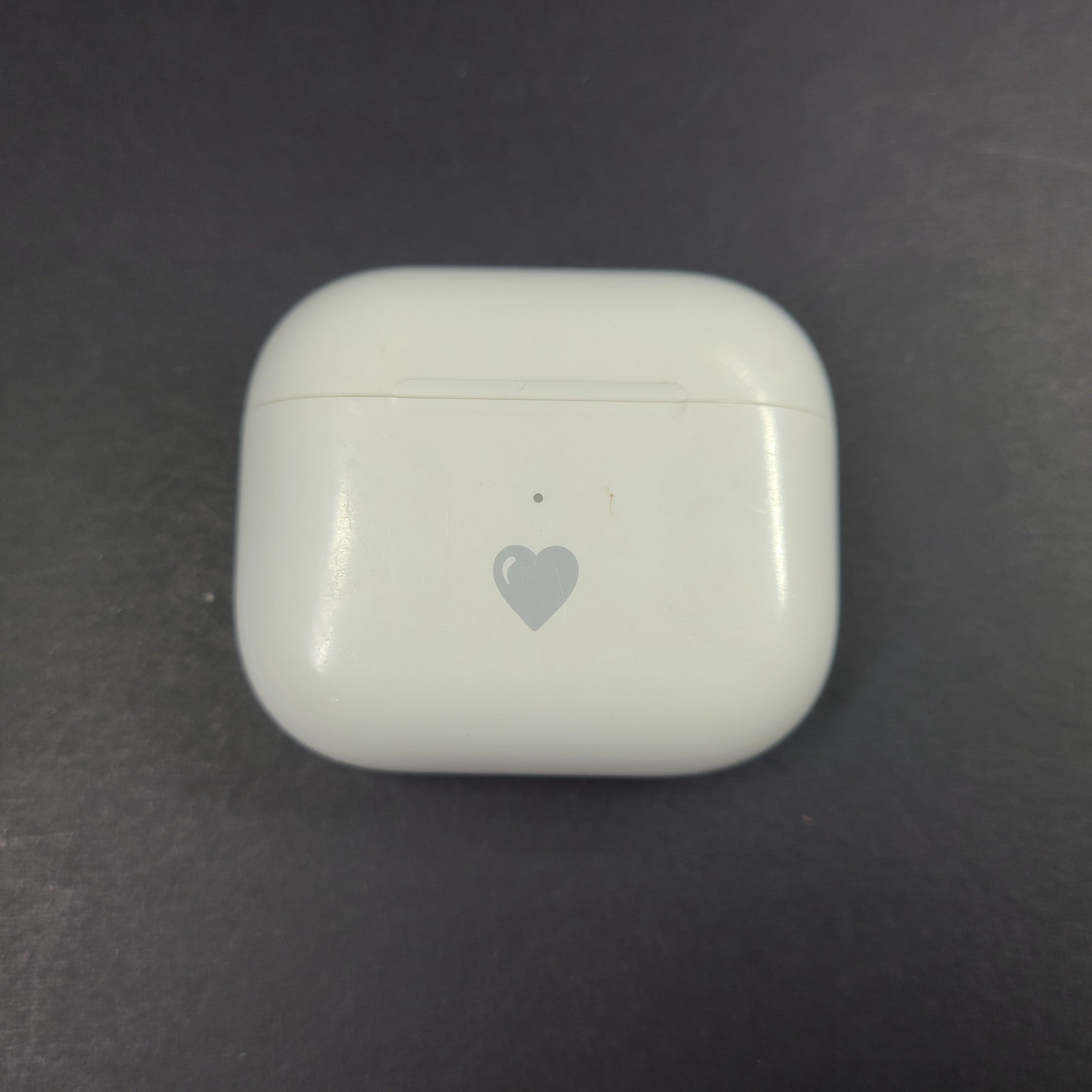 Apple AirPods 3rd Gen. with Magsafe Charging Case A2566 A2564 A2565 OEM Apple PE