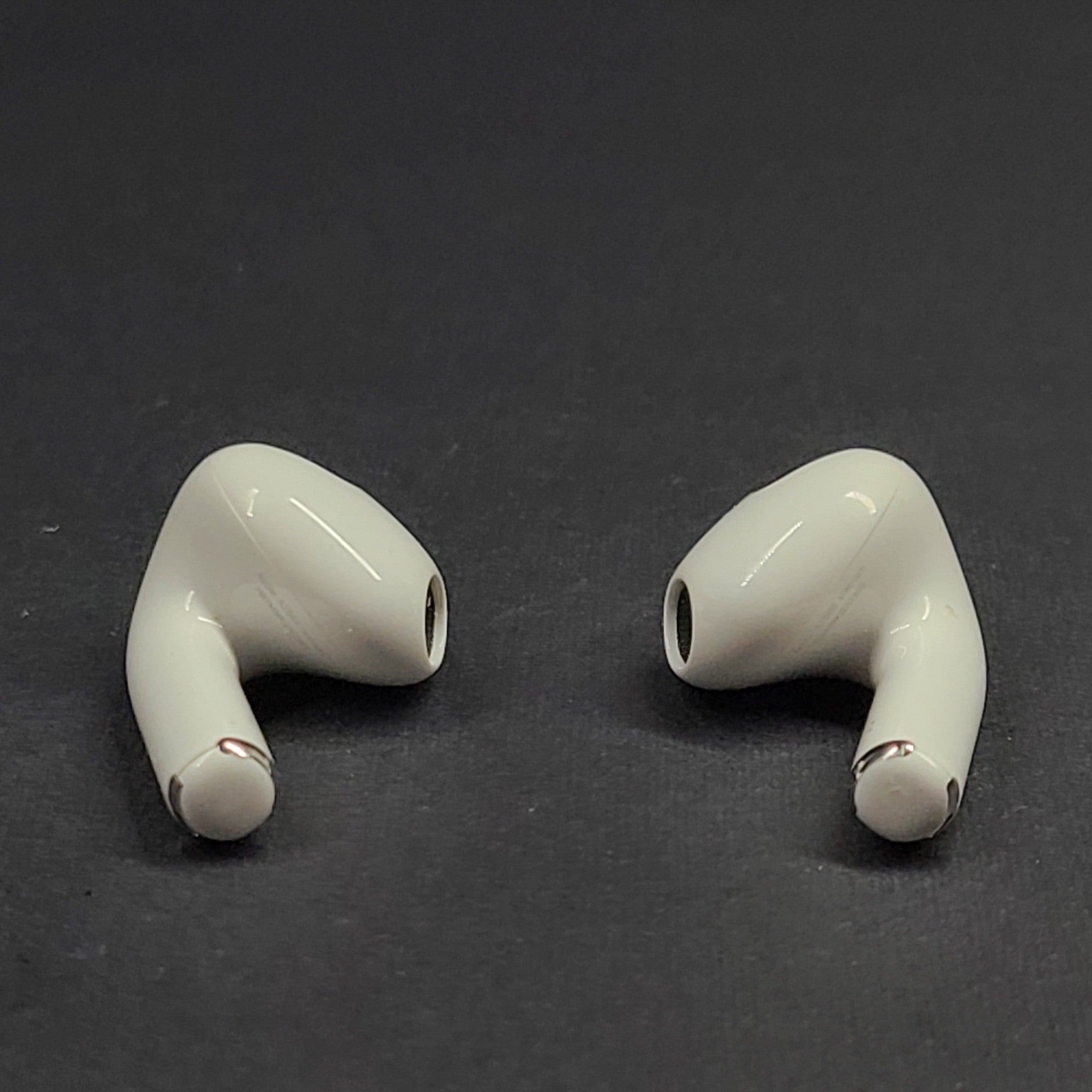 Apple AirPods 3rd Gen (A2565 A2564) with MagSafe Charging Case A2897 - OEM