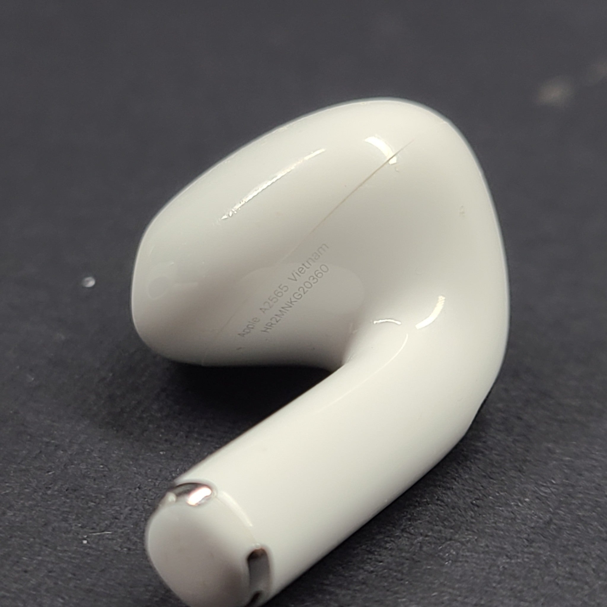 Apple AirPods 3rd Gen (A2565 A2564) with MagSafe Charging Case A2897 - OEM