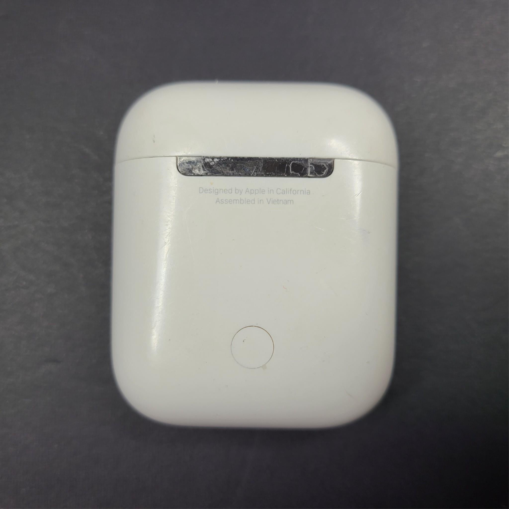 Apple AirPods 2nd Generation with Charging Case A1602 A2032 A2031 –Genuine Apple