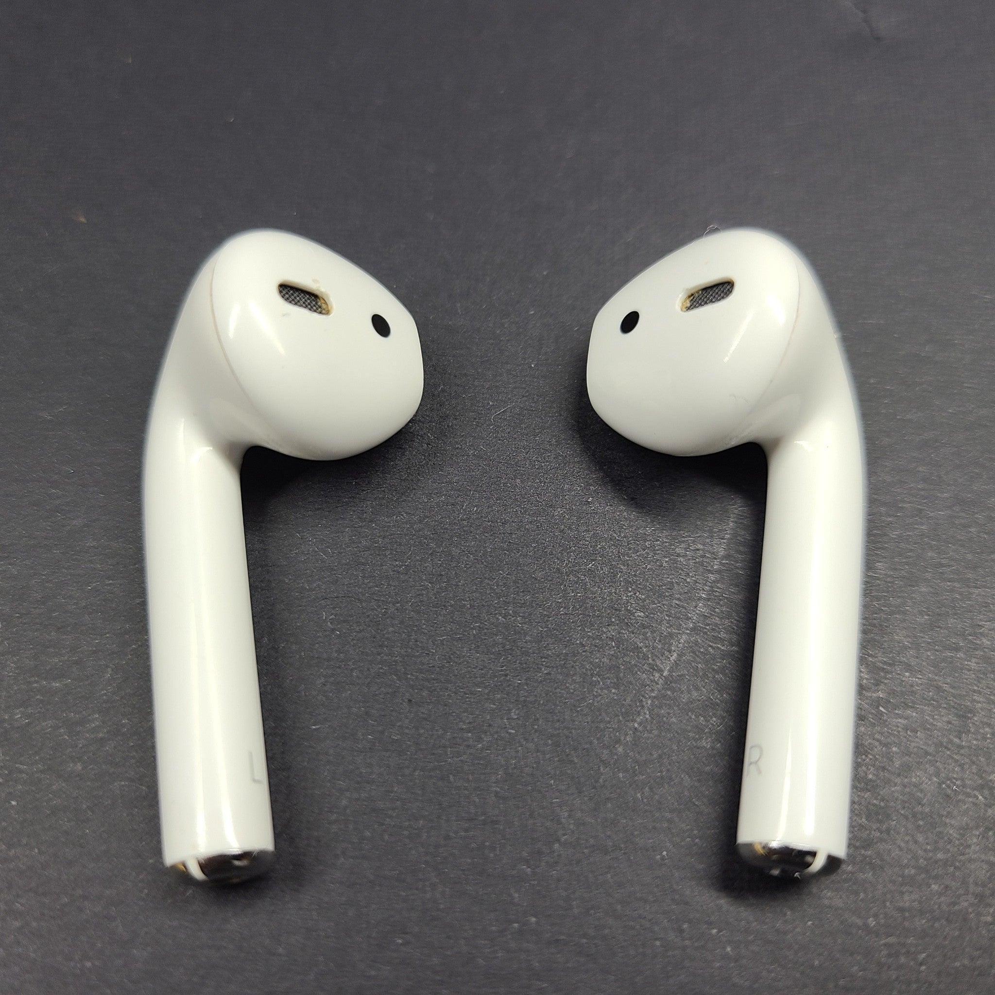 Apple AirPods 1st 2nd Gen Earpods and Charging Case Lightning A1602 GENUINE