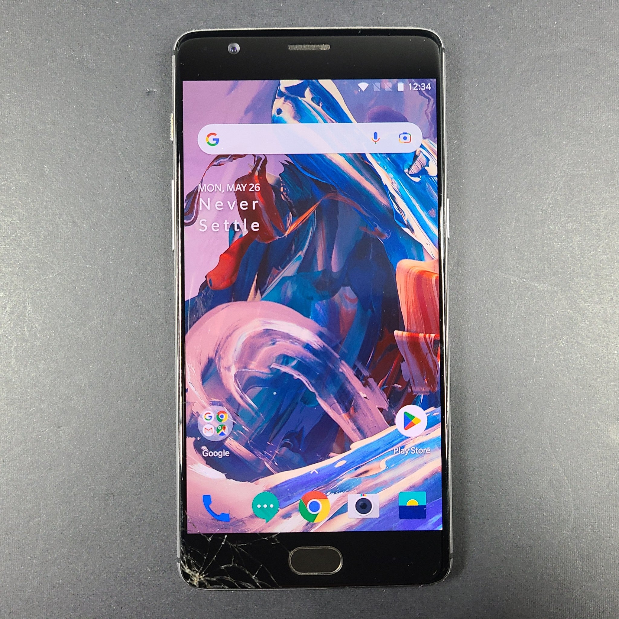 OnePlus 3 A3000 64GB 5.5" - Dual SIM Unlocked Android Smartphone - Gray - READ