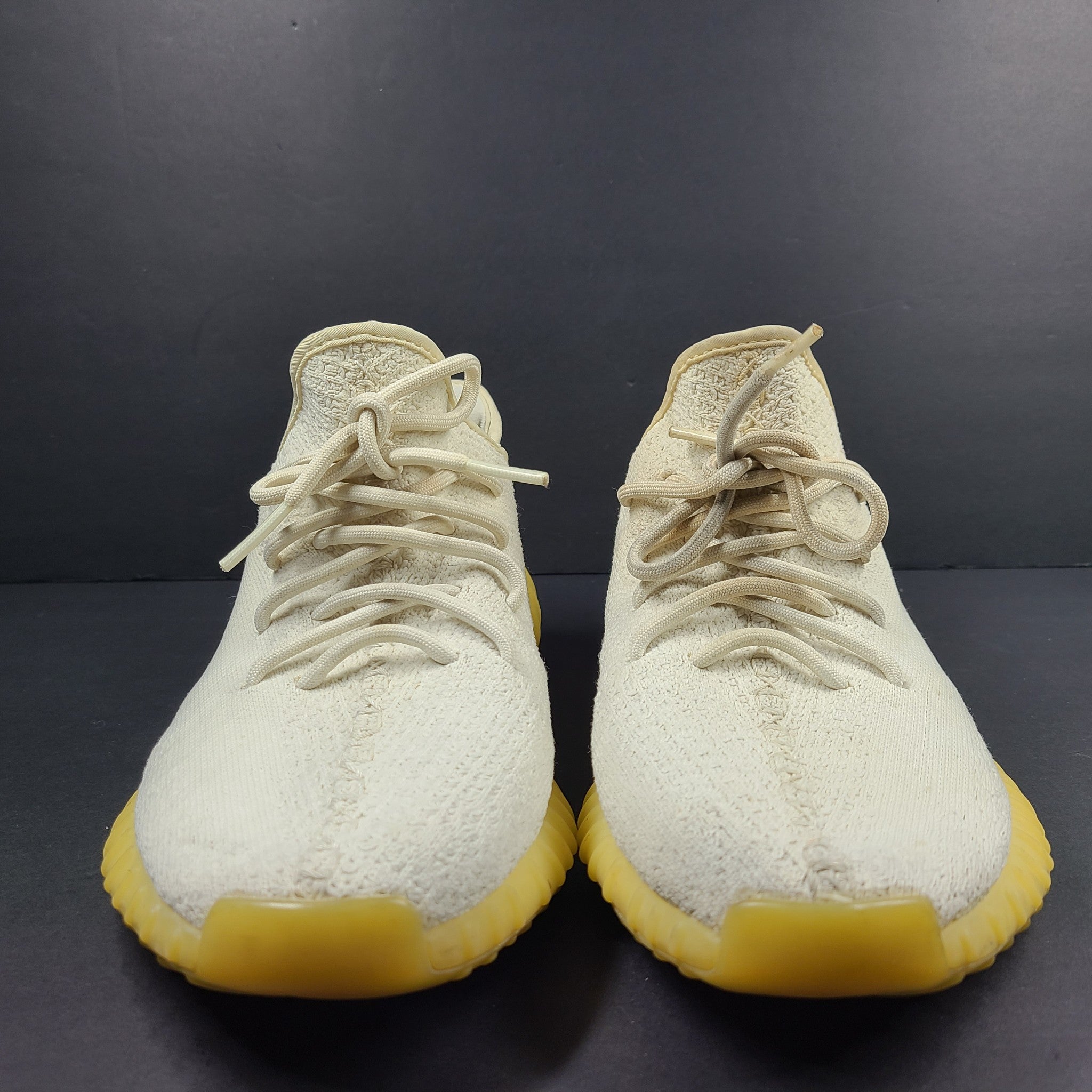 Adidas Men's Yeezy Boost 350 V2 Cream White CP9366 Knit Upper Sneakers Sz 9.5
