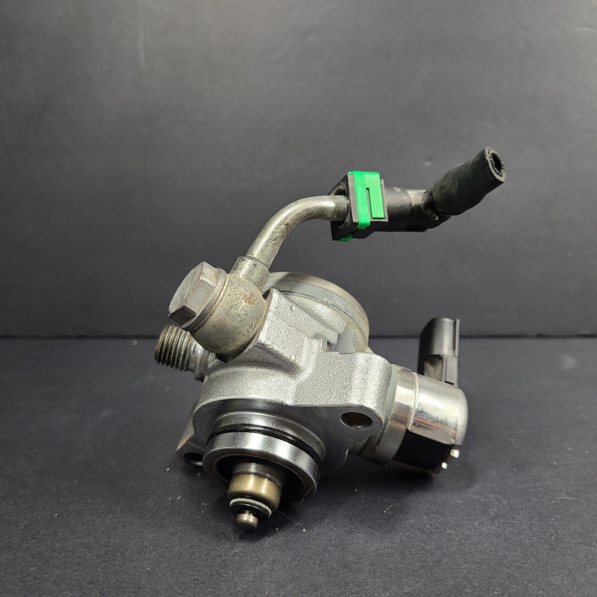 OEM Denso PE22-20-3F0 Fuel Pump Mazda 3 2014-2018 CX-3 2.0L High Pressure - Used