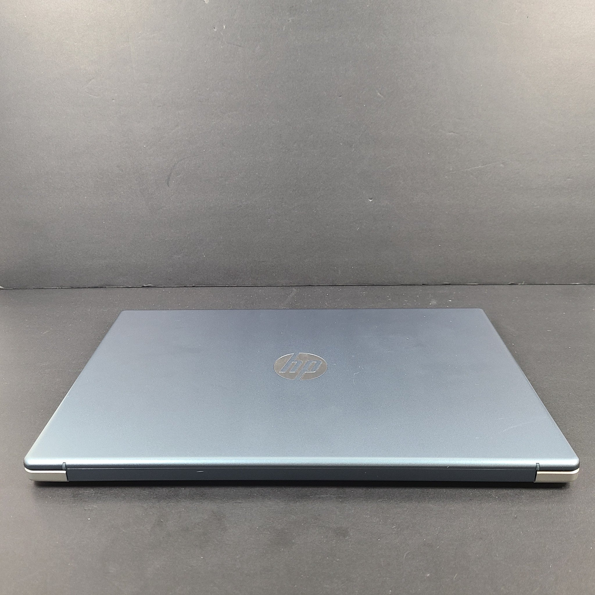 HP Laptop 15-fd0003ca 15.6" Laptop - Intel i5-1335U - 1TB SSD 8GB RAM - Silver