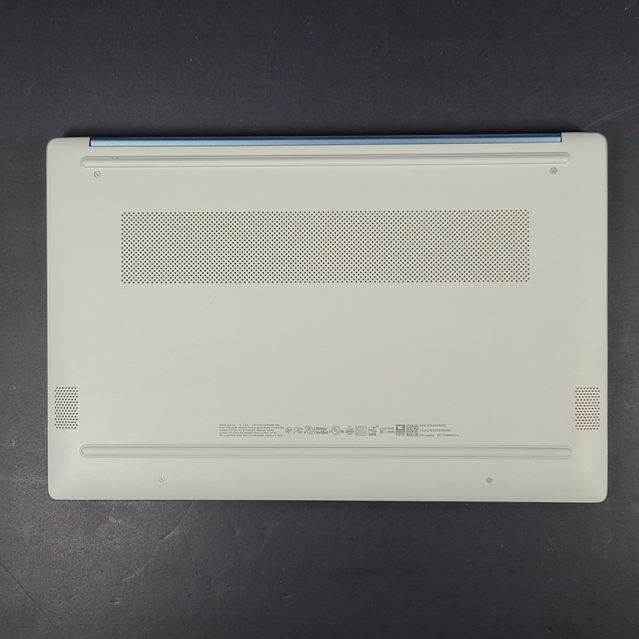 HP Laptop 15-fd0003ca 15.6" Laptop - Intel i5-1335U - 1TB SSD 8GB RAM - Silver