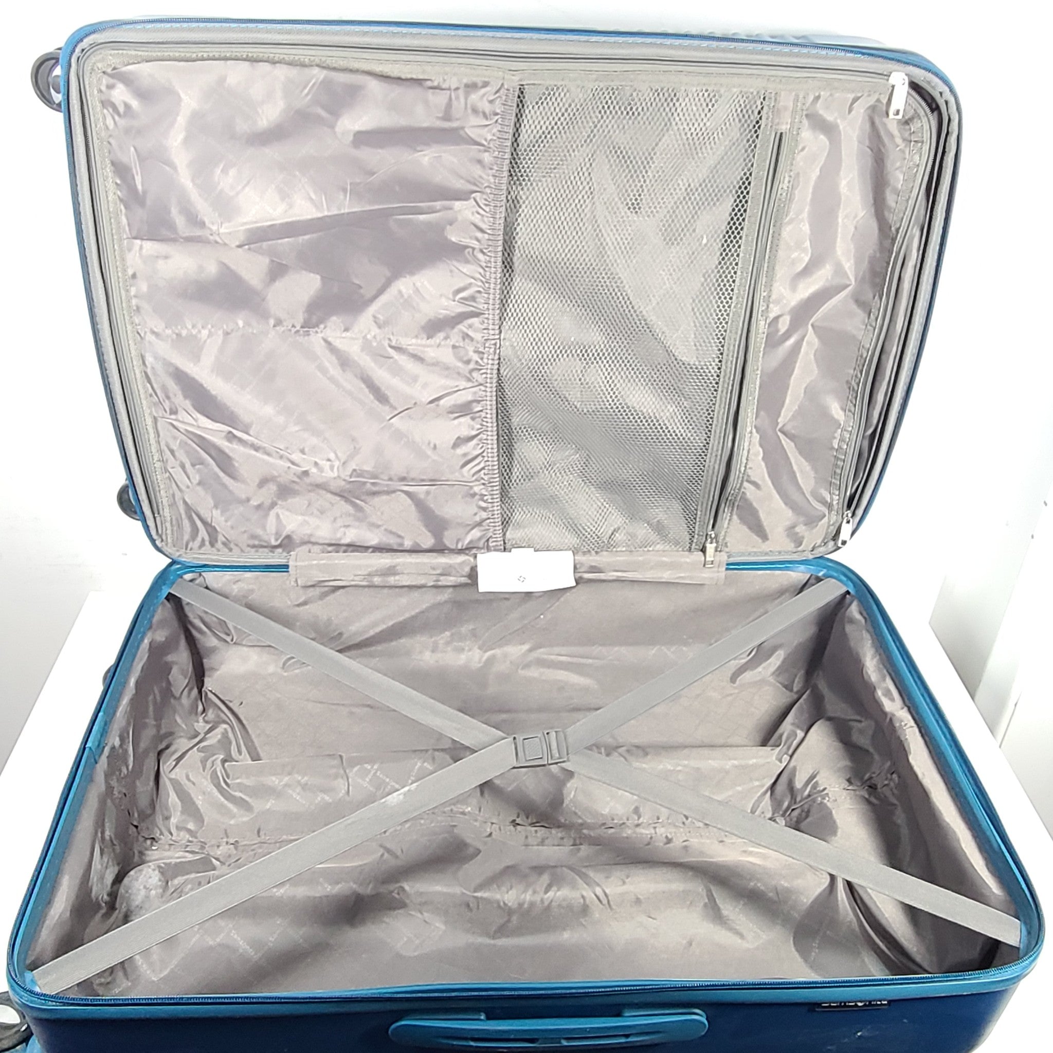Samsonite 30" Bicknell Large Spinner Luggage Light Hardshell Expanding Sky Blue