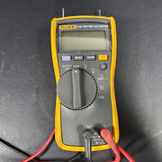 Fluke 114 True RMS Digital Multimeter Auto-Ranging Backlit Display with Leads