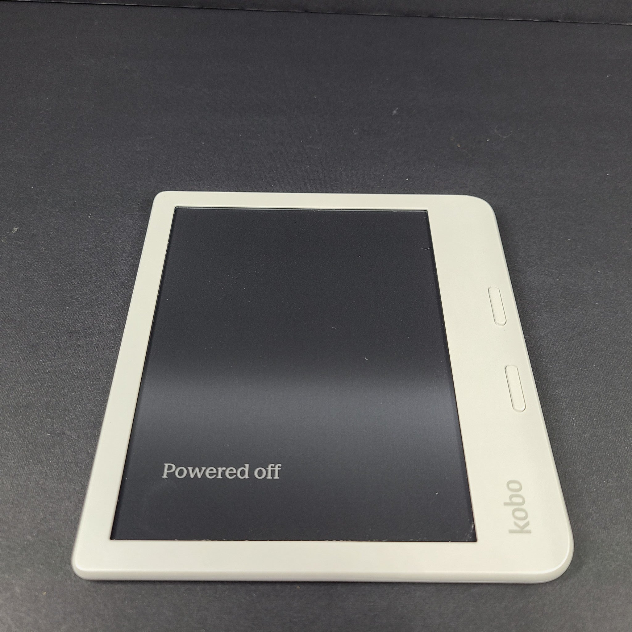 Kobo Libra Colour N428 - 32GB - Wi-Fi - 7in - eReader eBook Reader - White