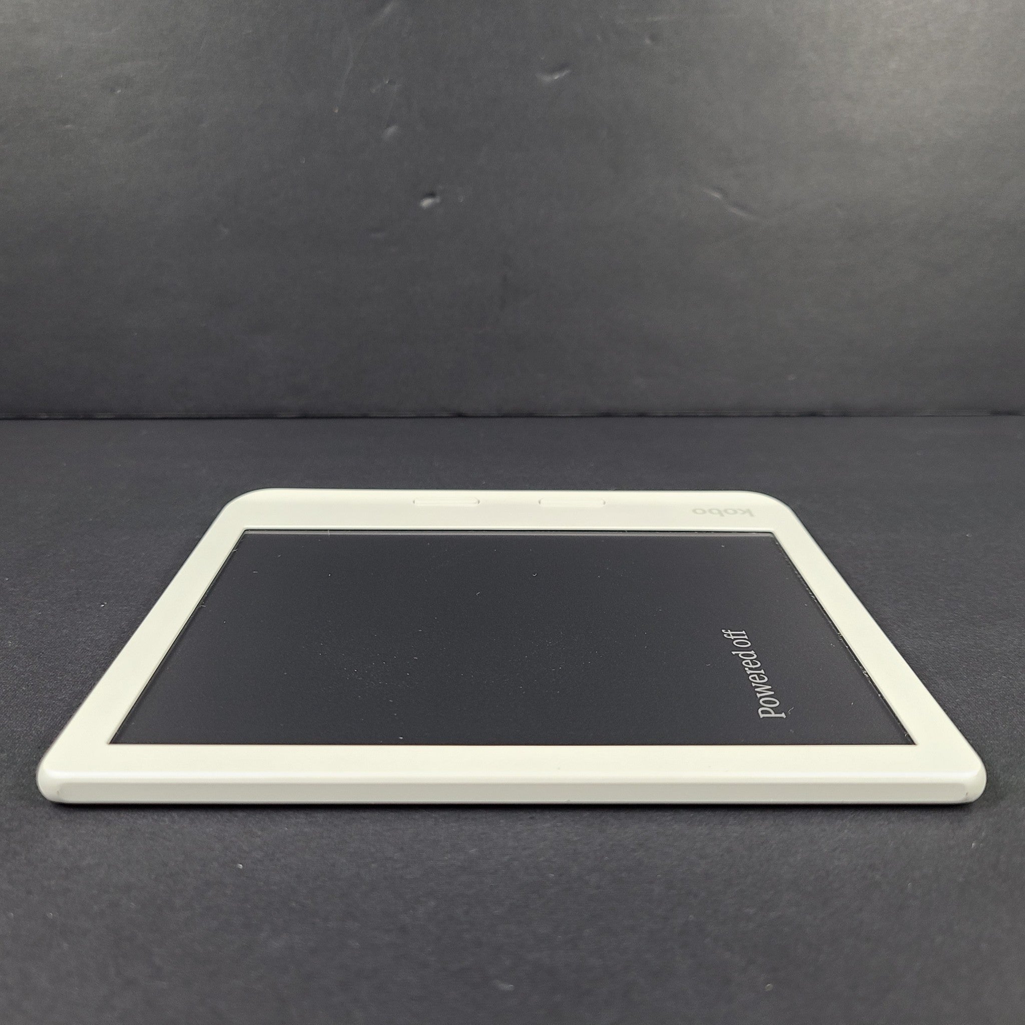 Kobo Libra Colour N428 - 32GB - Wi-Fi - 7in - eReader eBook Reader - White