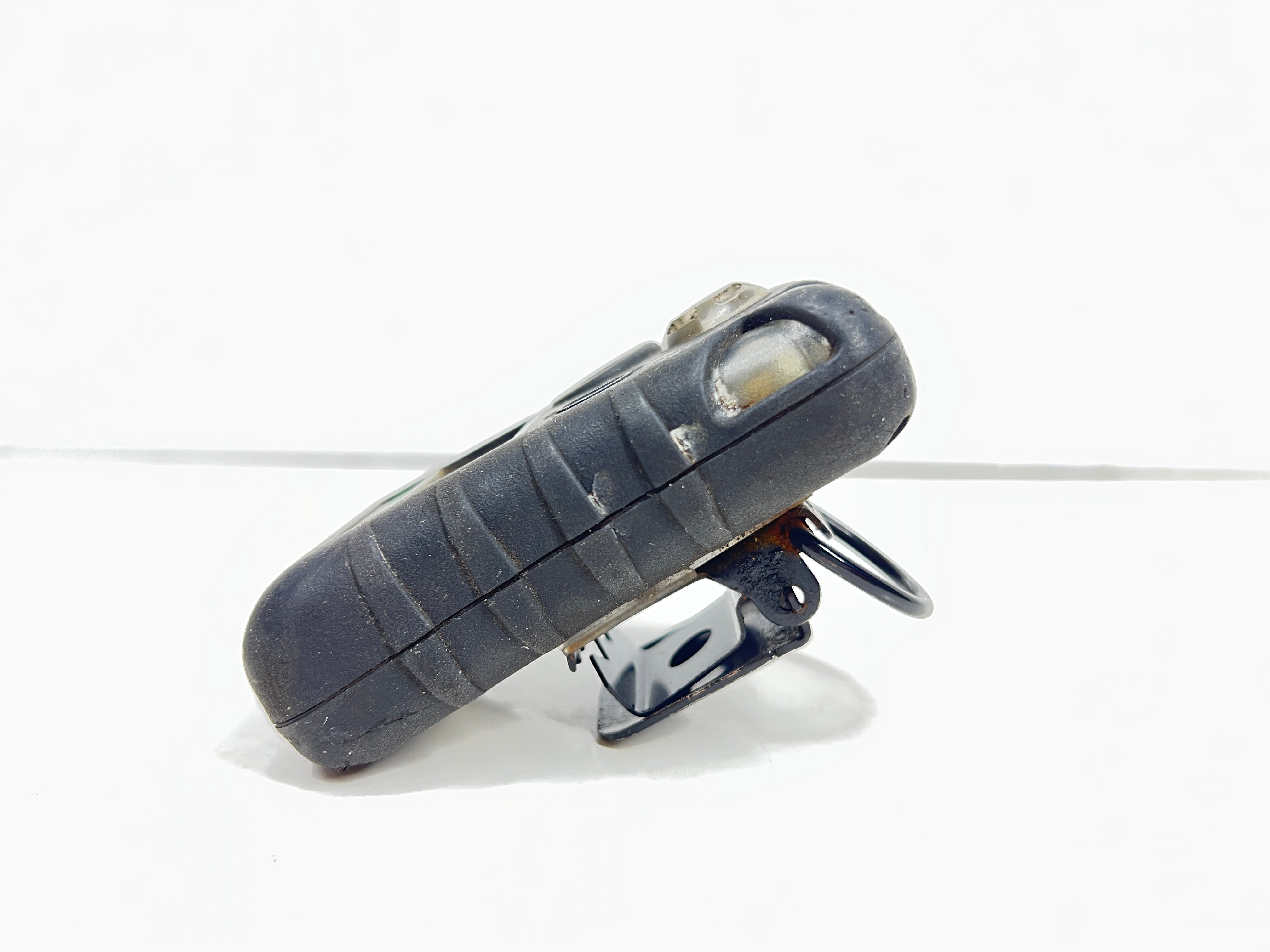 Portable black MSA Altair H2S gas detector showing 4 months remaining.