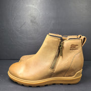 A pair of tan Sorel Chelsea boots for women in size 7.5
