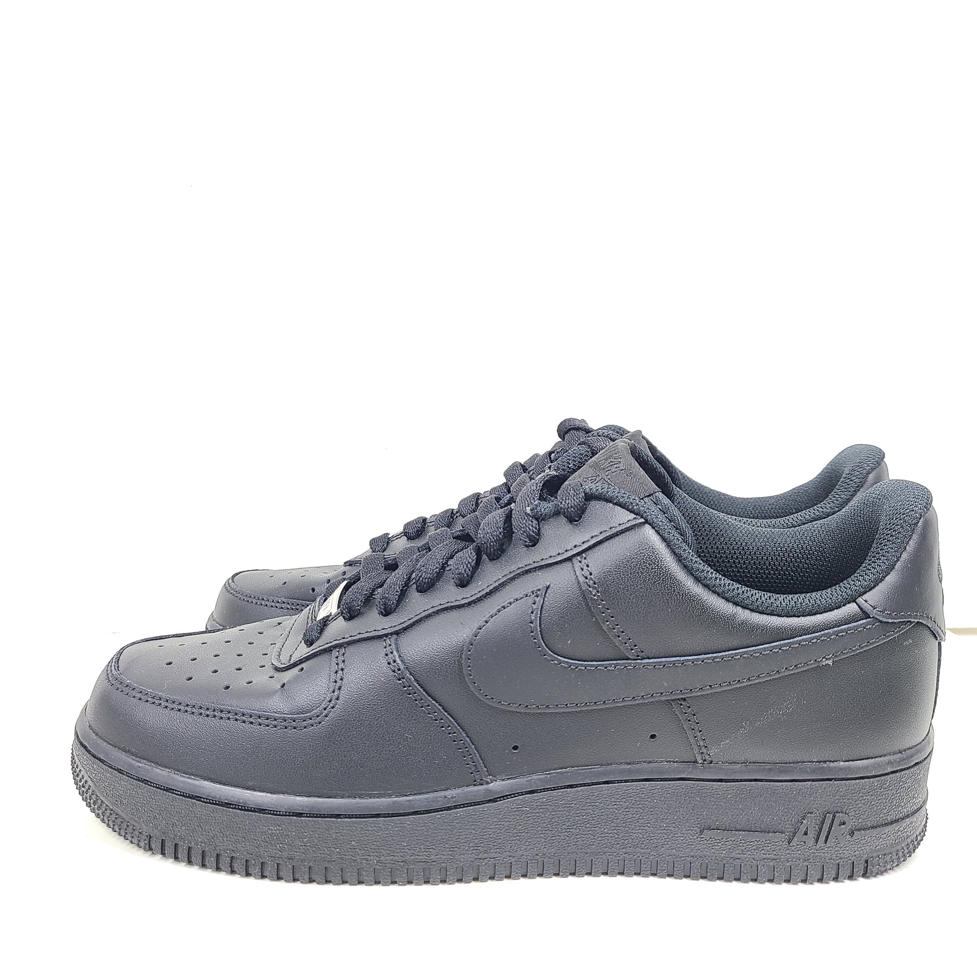 A pair of black Nike Air Force 1 Low sneakers for men