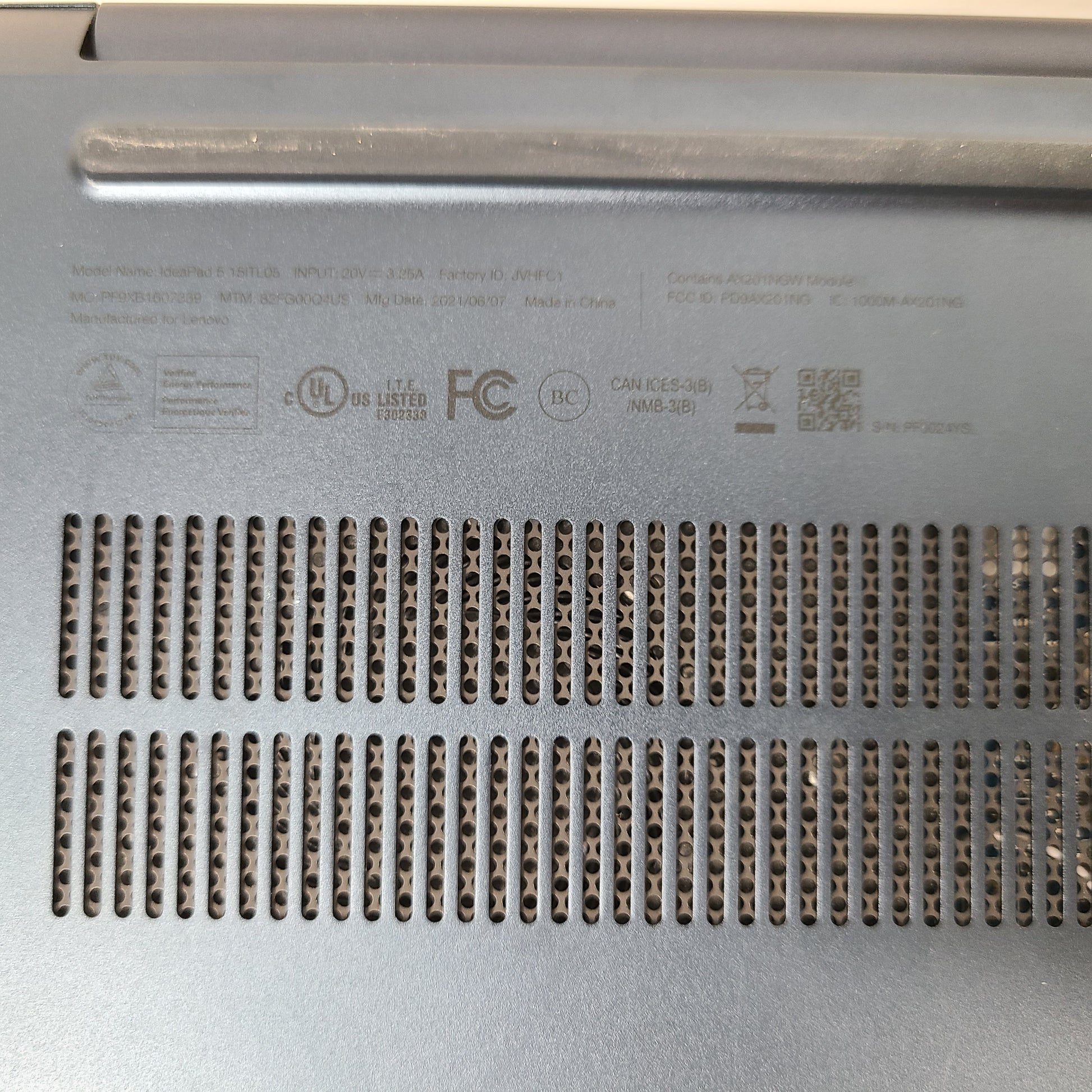A powerful Lenovo IdeaPad 5 15ITL05 laptop with Intel Core i7 processor and 12GB RAM