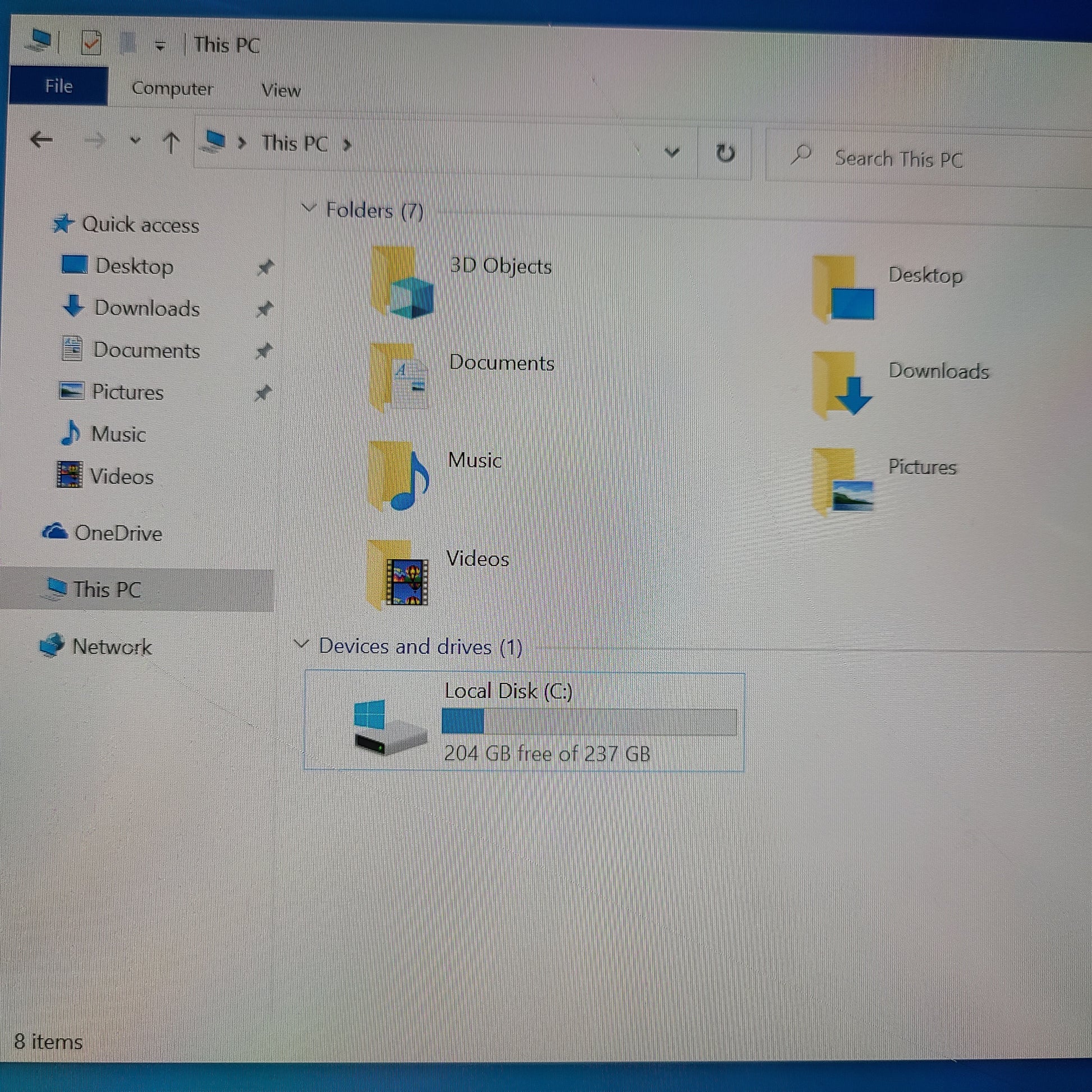 A professional Dell Latitude 5285 Tablet with Intel i7-7600U, 16GB RAM, and 256GB SSD