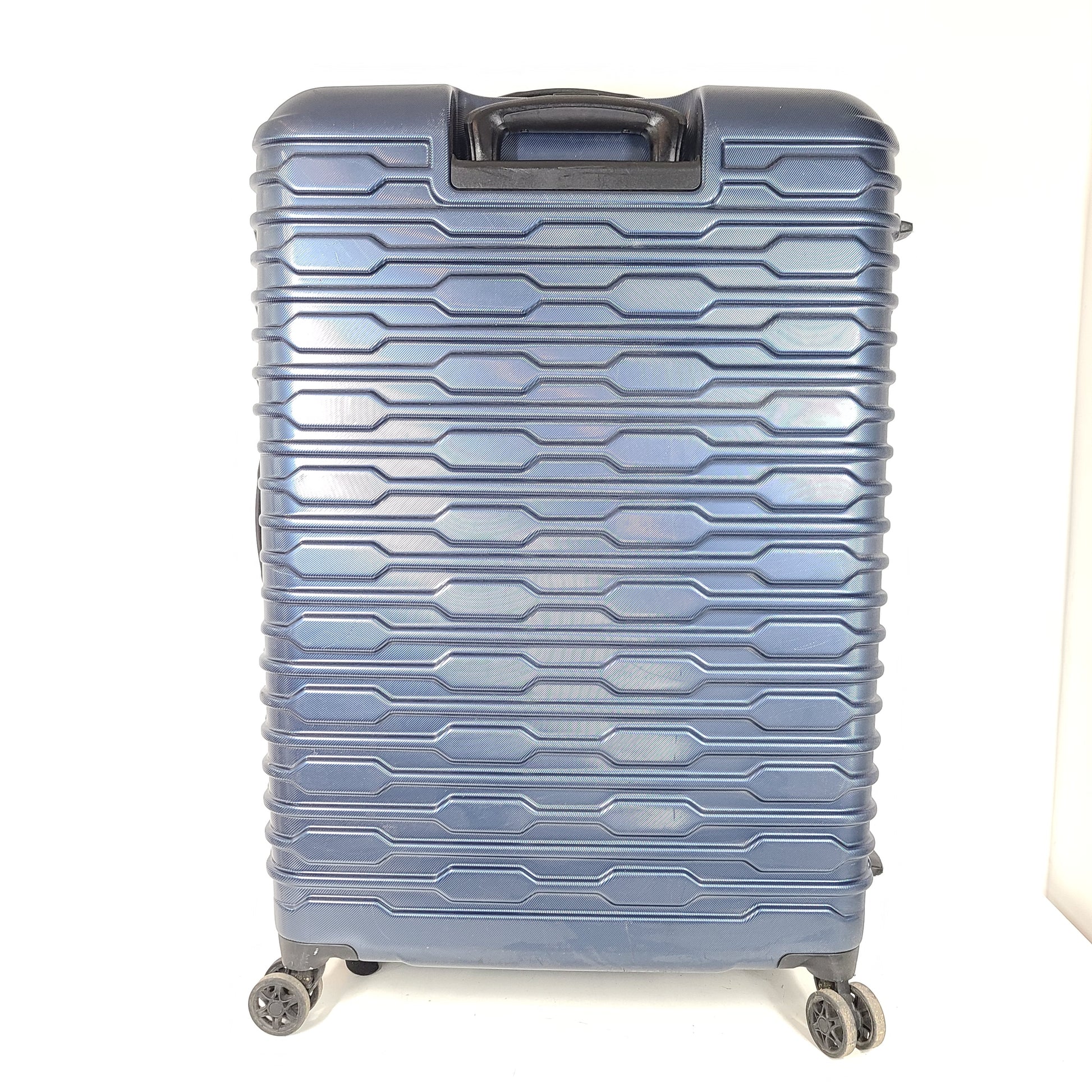 A stylish blue Samsonite spinner luggage
